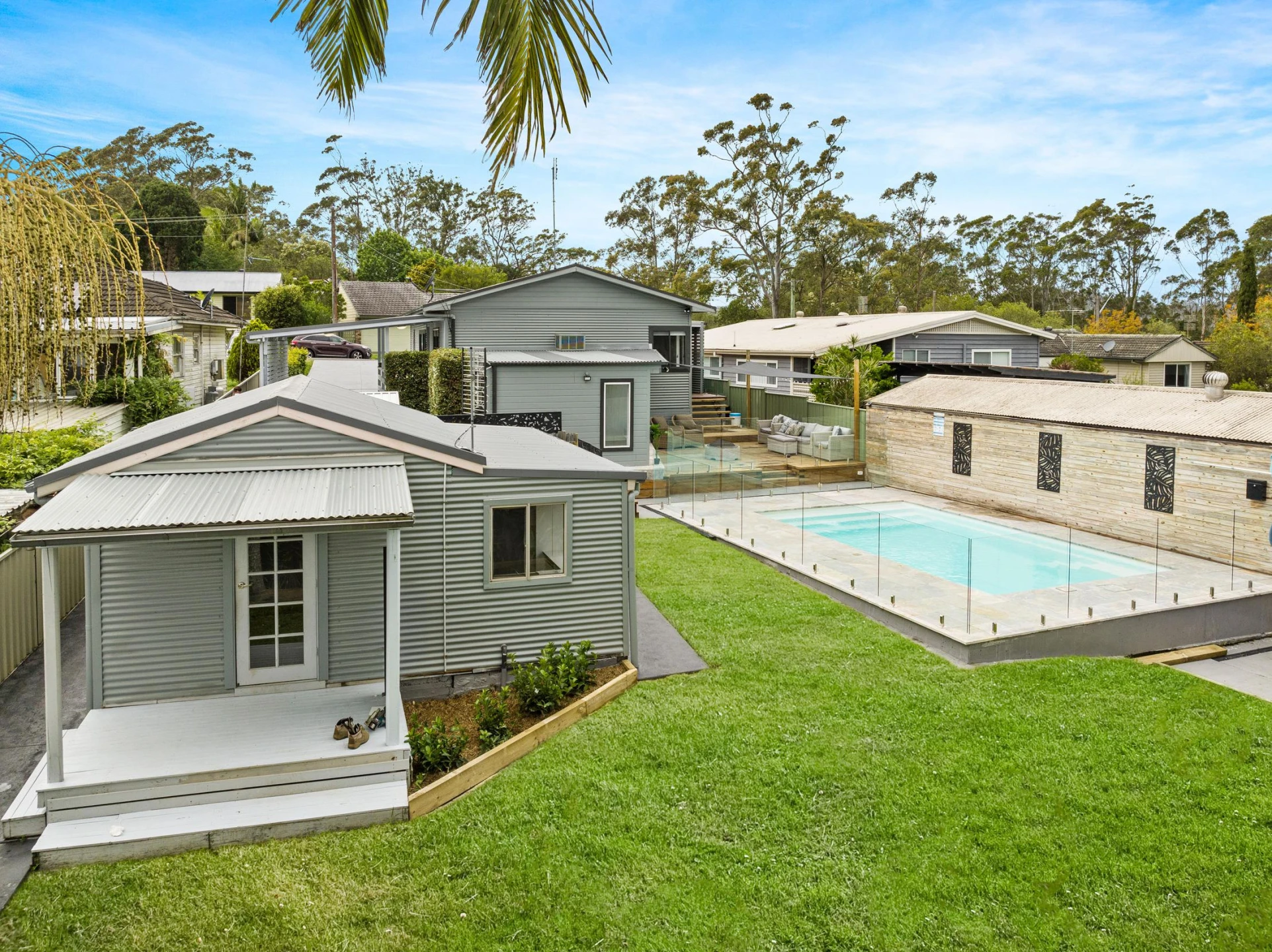 Property enquiry form background image