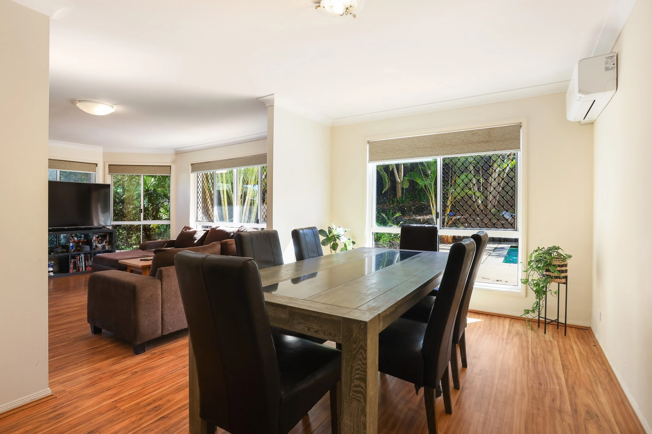 6 Stockman Crescent, Mudgeeraba QLD 4213, Mudgeeraba - Thumbnail 6