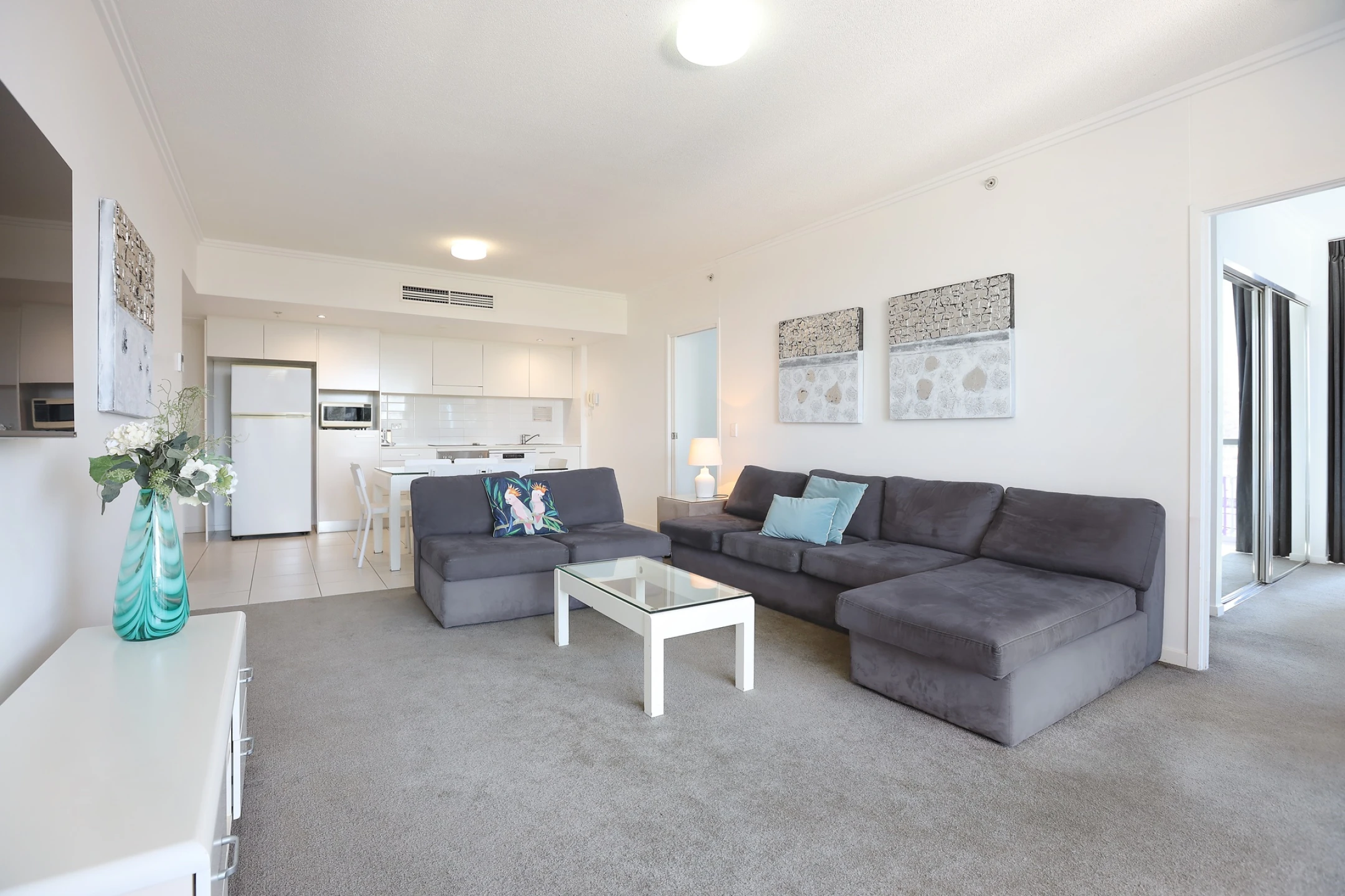 41 / 25 Surf Parade, Broadbeach QLD 4218, Broadbeach - Thumbnail 7