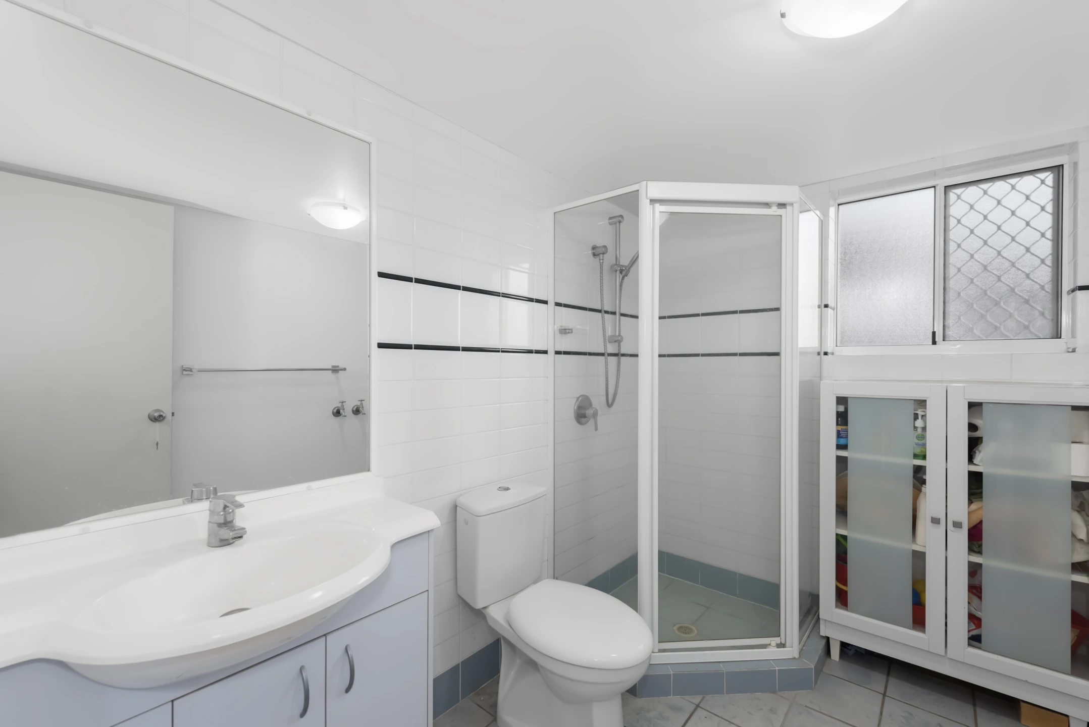 18 / 13-15 Anne Avenue, Broadbeach QLD 4218, Broadbeach - Thumbnail 3