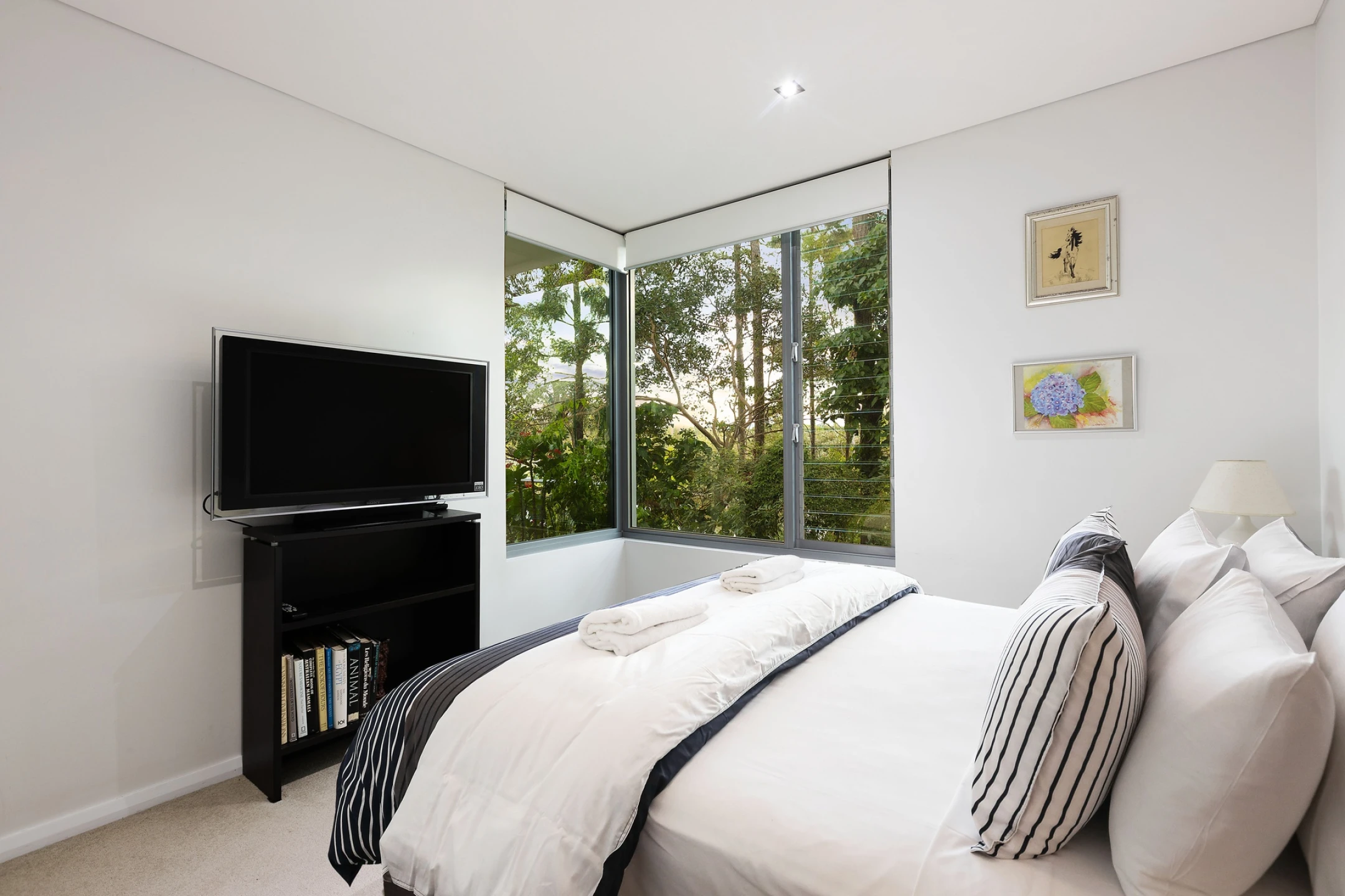 Property enquiry form background image
