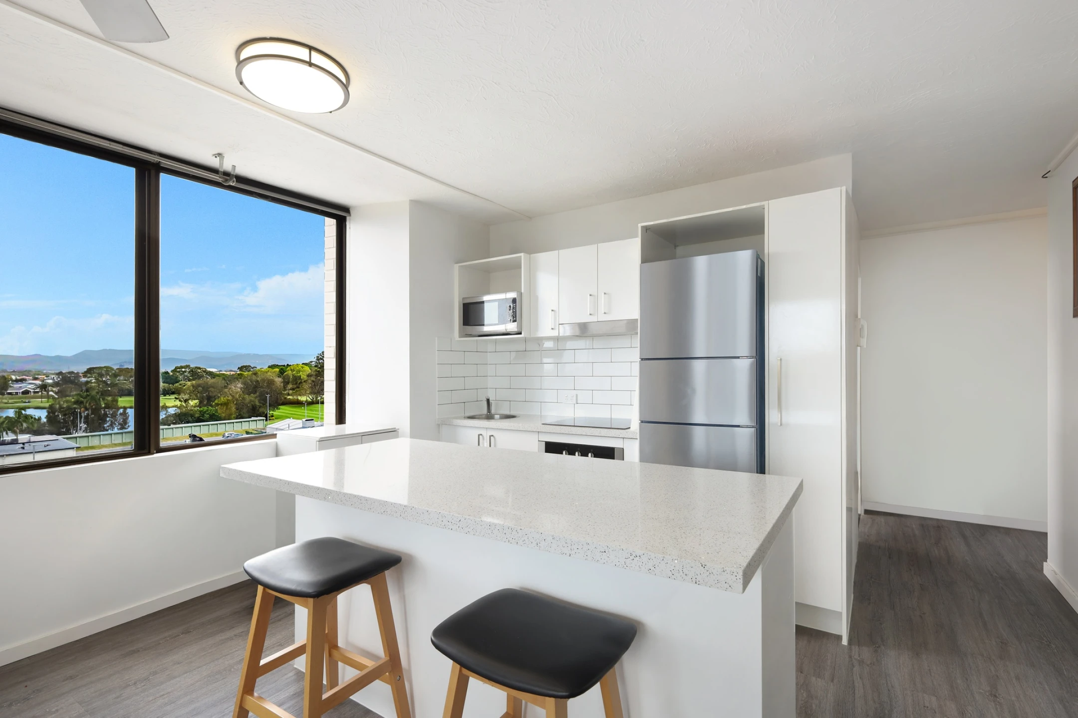 48 / 13-27 Fairway Drive, Clear Island Waters QLD 4226, Clear Island Waters - Thumbnail 4