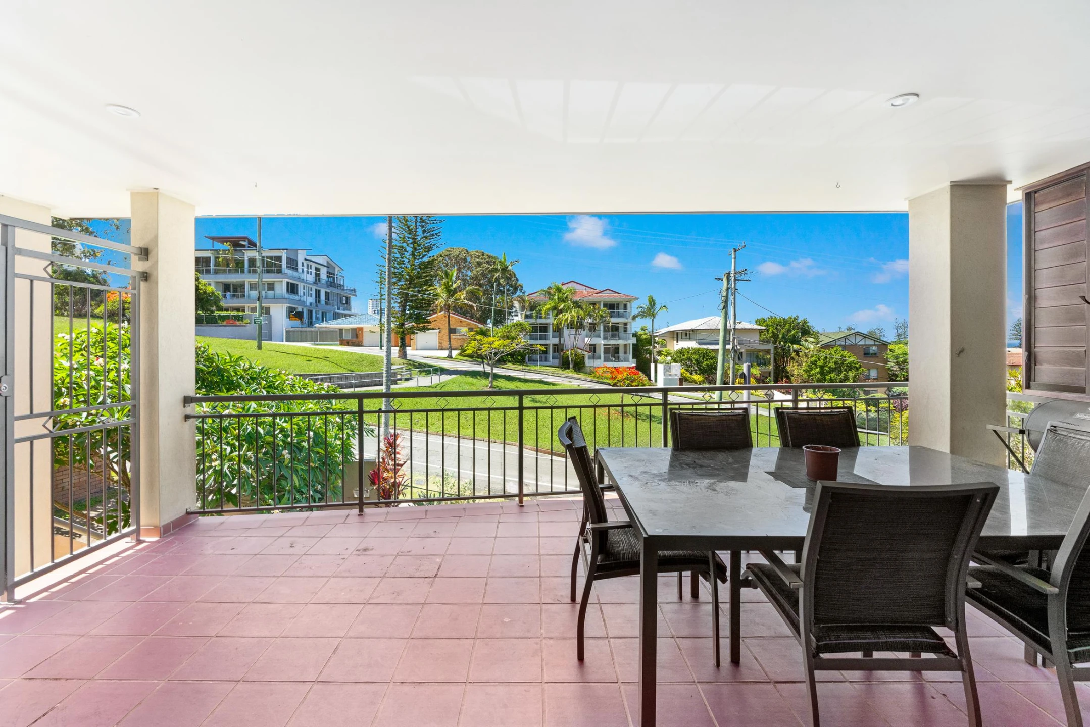 38 Ewart Street, Burleigh Heads QLD 4220, Burleigh Heads - Thumbnail 5