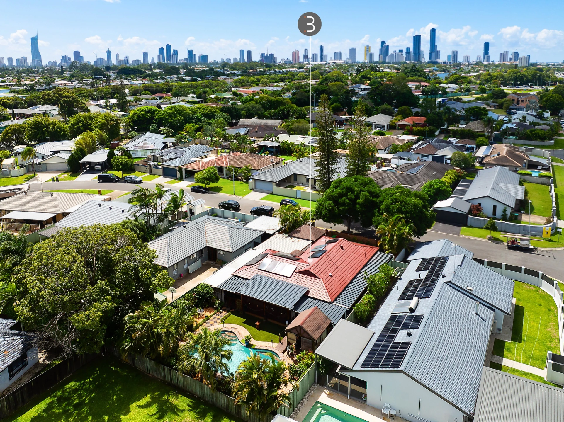 4 Apia Avenue, Clear Island Waters QLD 4226, Clear Island Waters - Thumbnail 3