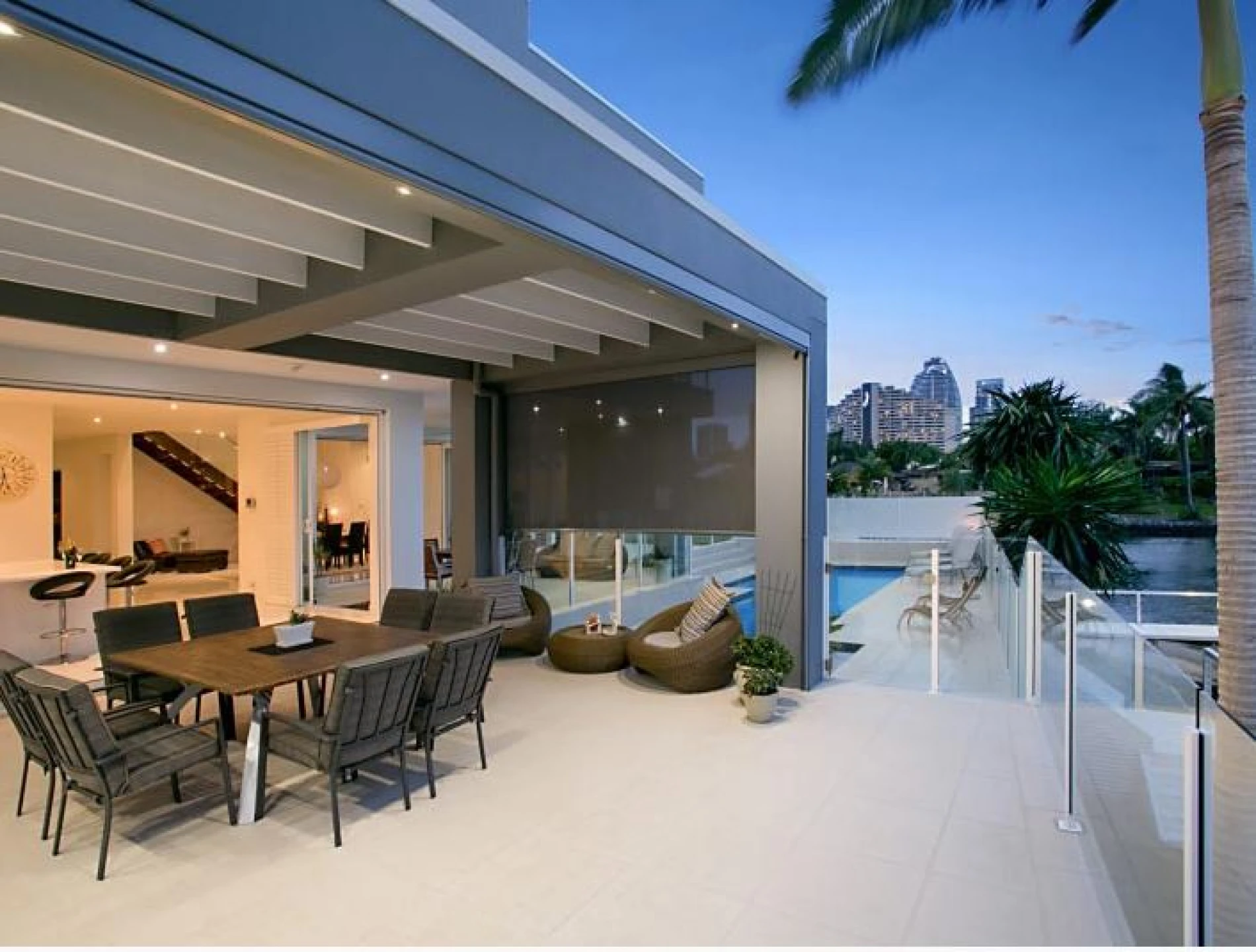 12 Helen Court, Broadbeach Waters QLD 4218, Broadbeach Waters - Thumbnail 2