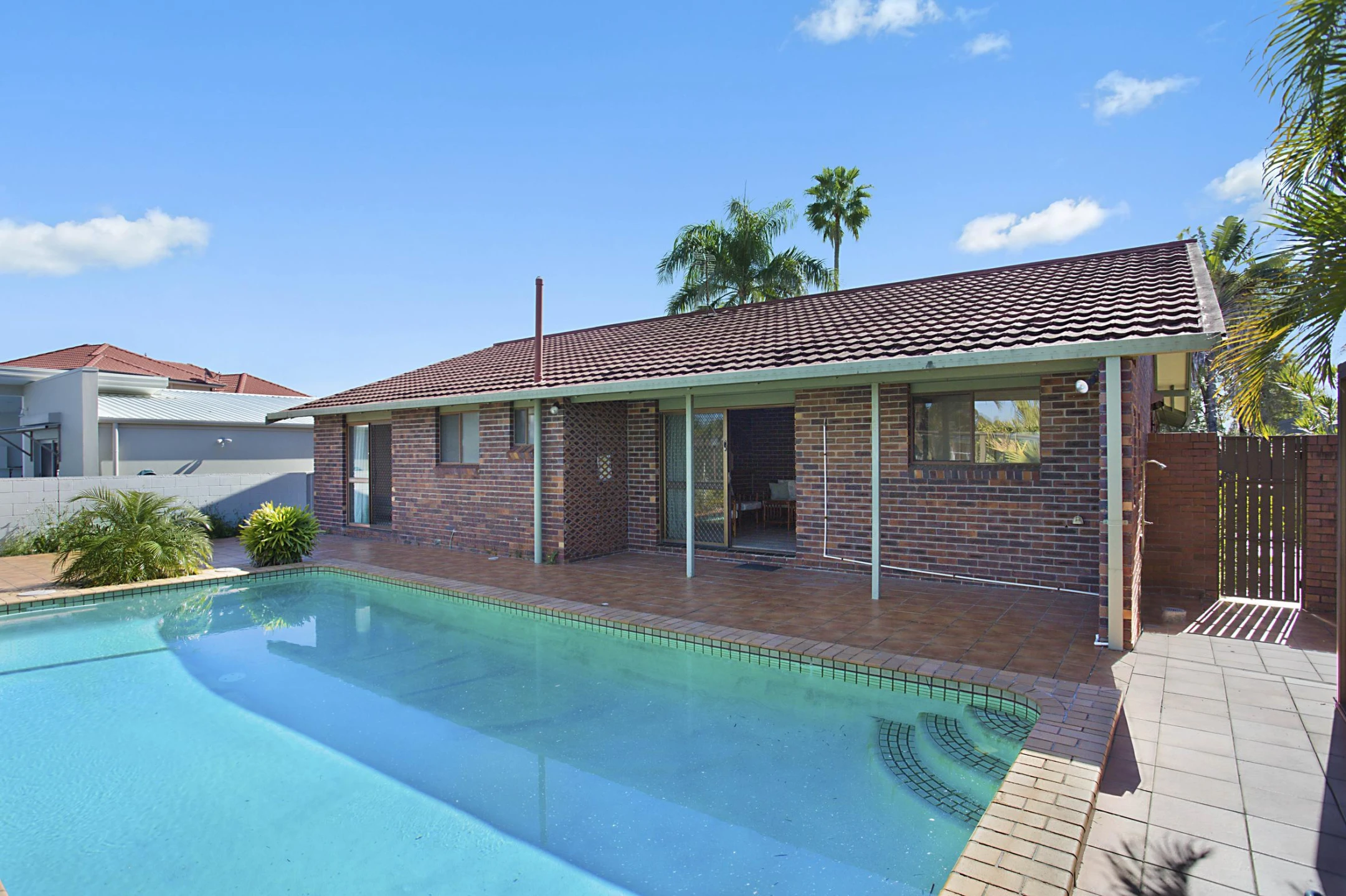 16 Merrimac Boulevard, Broadbeach Waters QLD 4218, Broadbeach Waters - Thumbnail 7