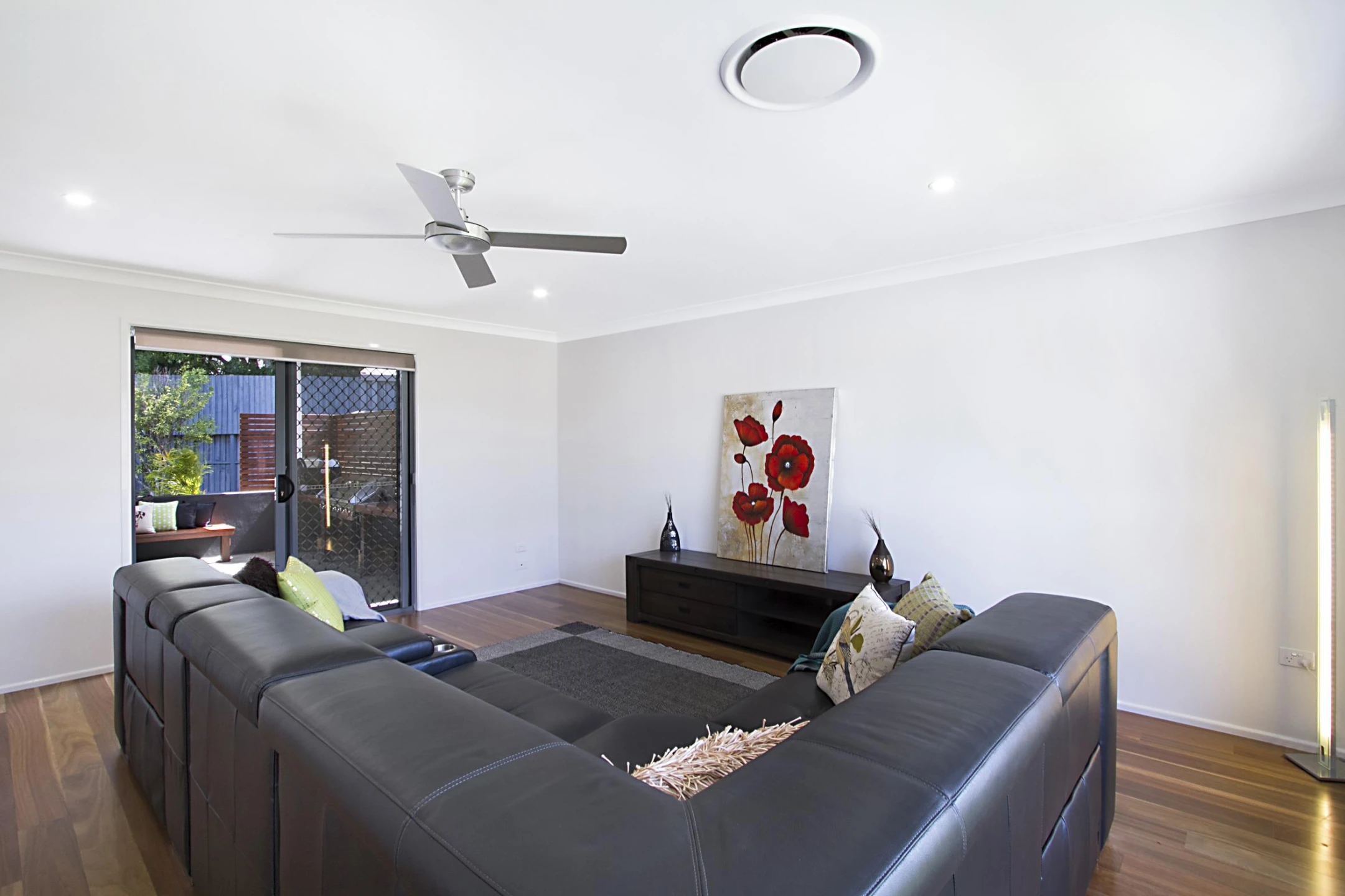 12 Metricup Court, Mermaid Waters QLD 4218, Mermaid Waters - Thumbnail 6