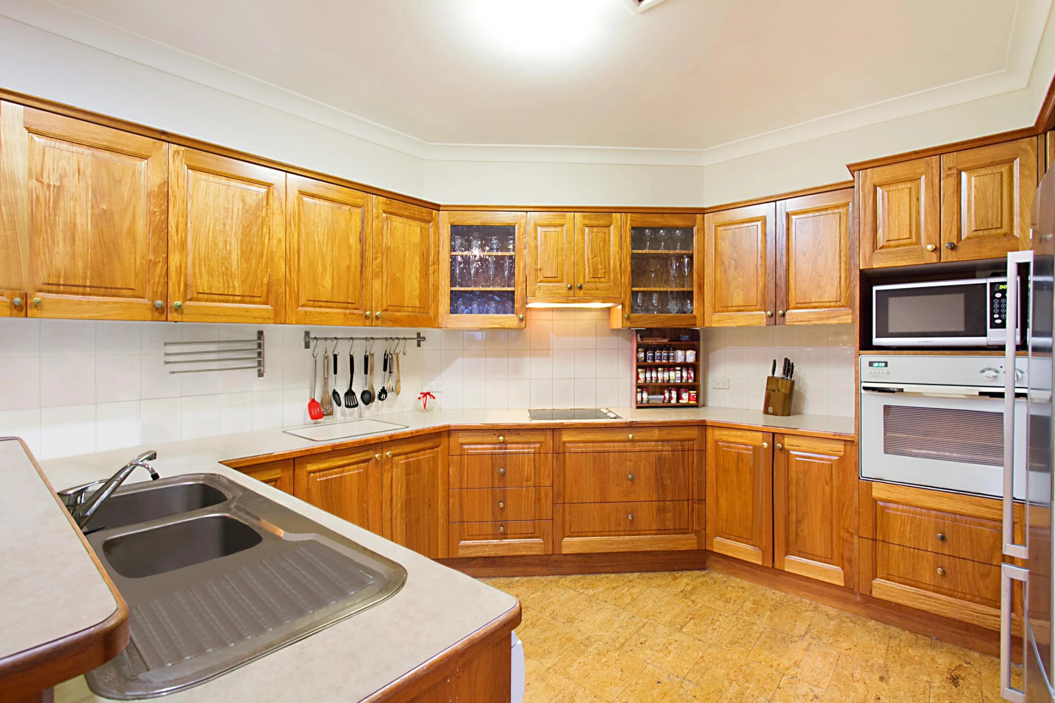 6 Macrobert Street, Highland Park QLD 4211, Highland Park - Thumbnail 8