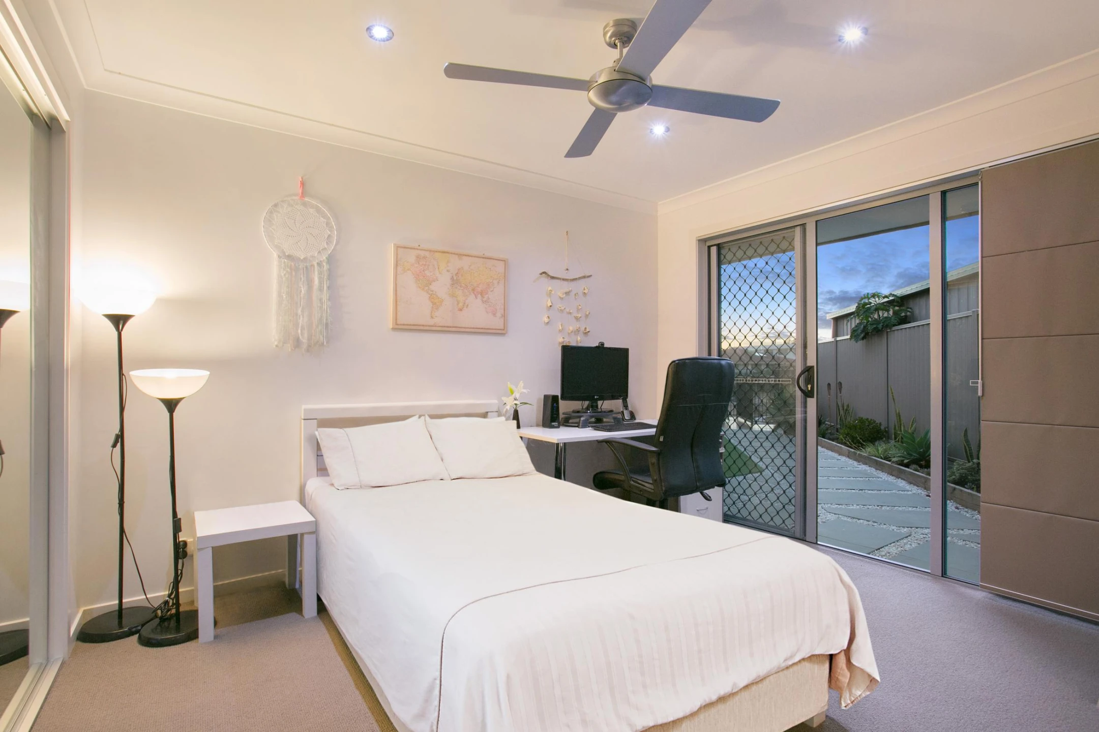 29 Rio Vista Boulevard, Broadbeach Waters QLD 4218, Broadbeach Waters - Thumbnail 3