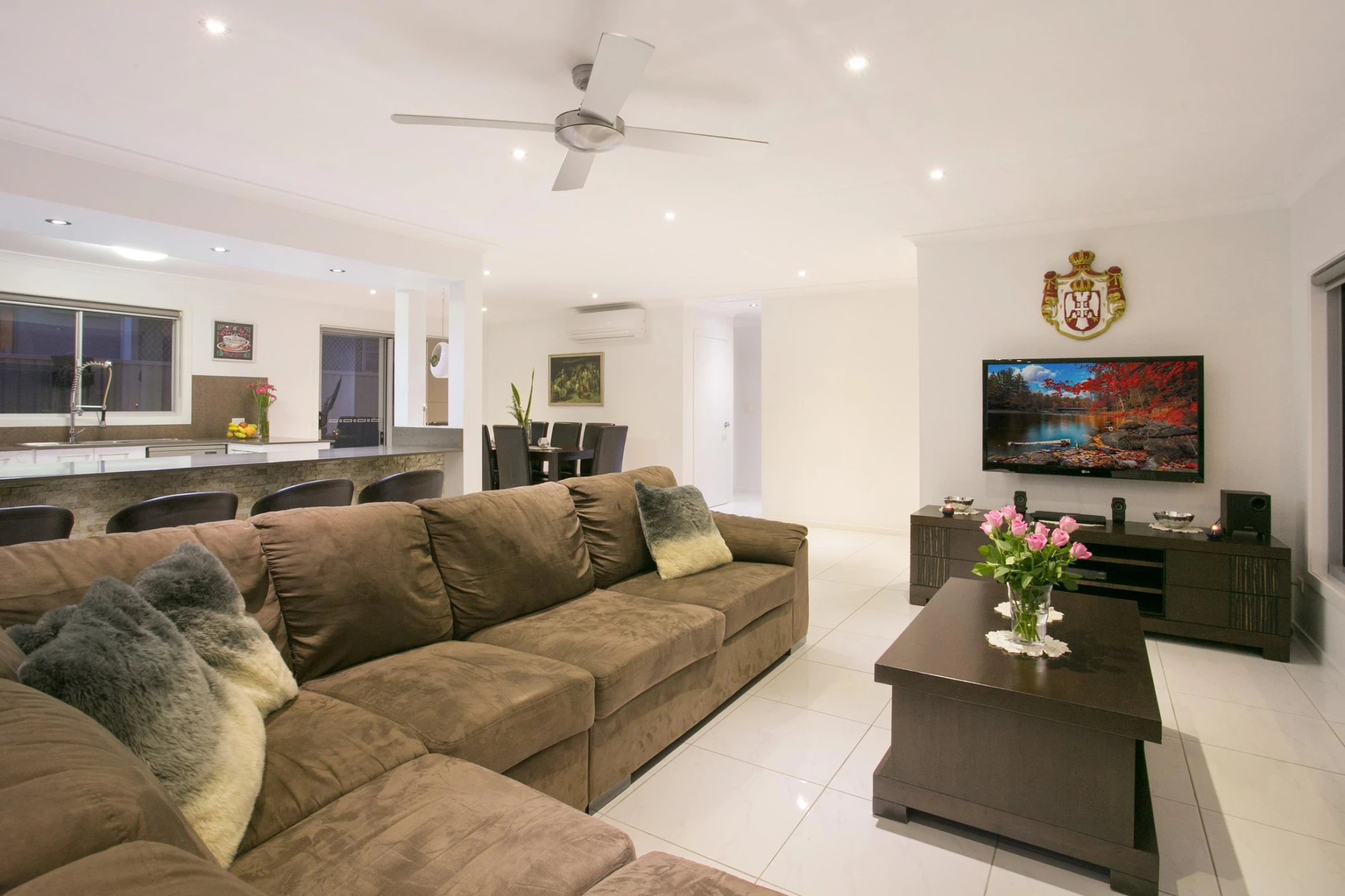 29 Rio Vista Boulevard, Broadbeach Waters QLD 4218, Broadbeach Waters - Thumbnail 7