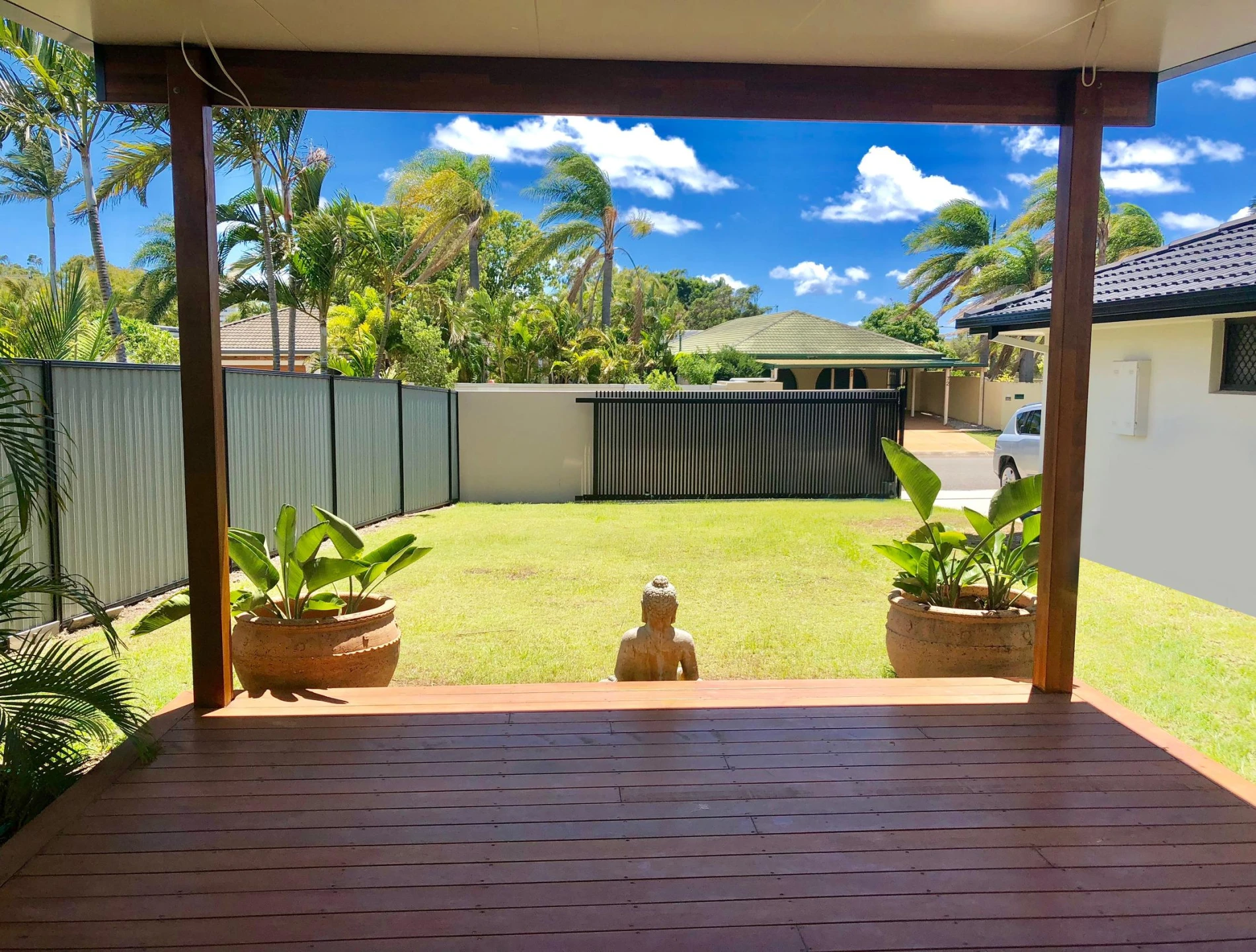 61 Volante Crescent, Mermaid Waters QLD 4218, Mermaid Waters - Thumbnail 2
