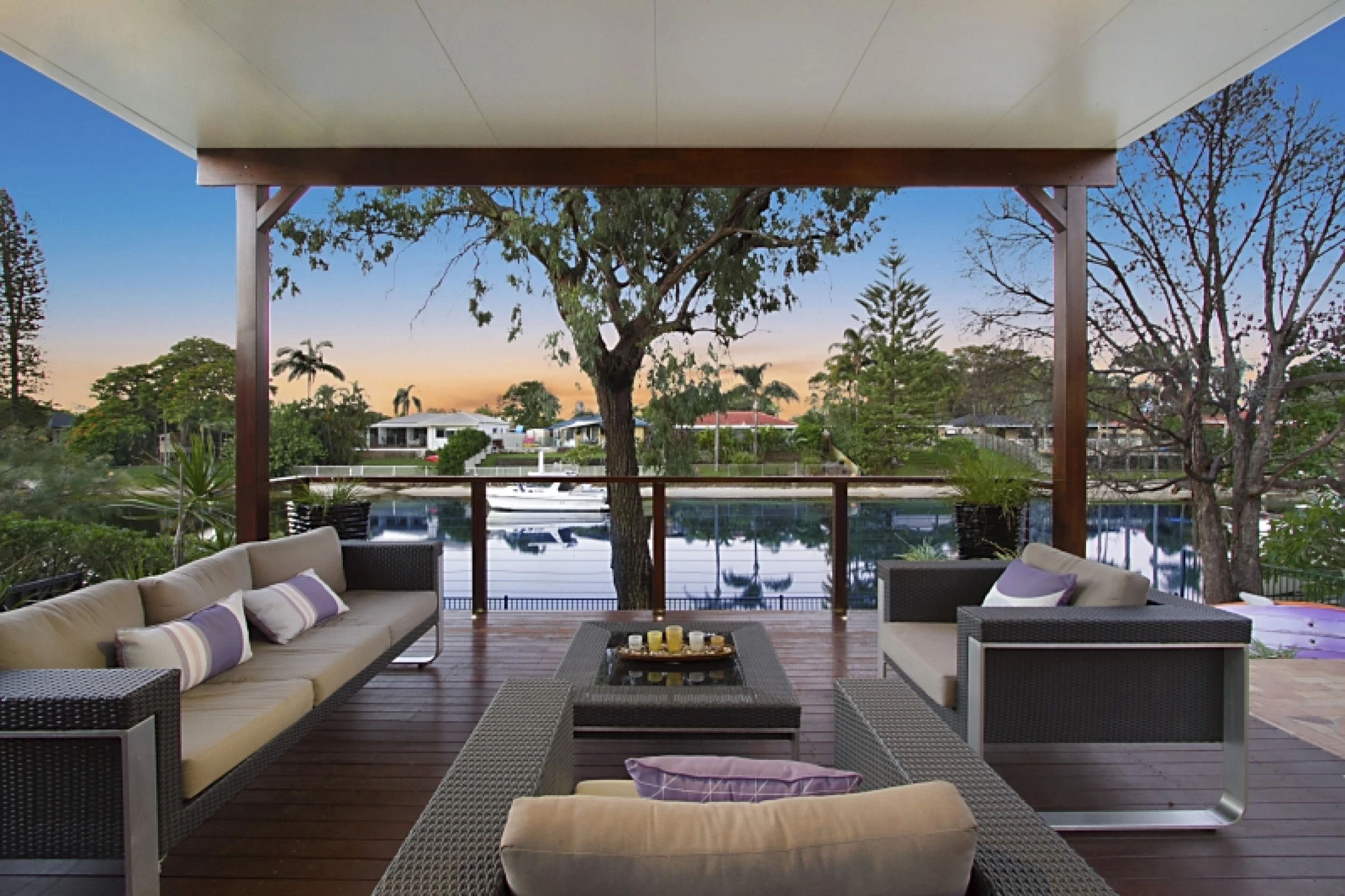 19 Helm Court, Mermaid Waters QLD 4218, Mermaid Waters - Thumbnail 2