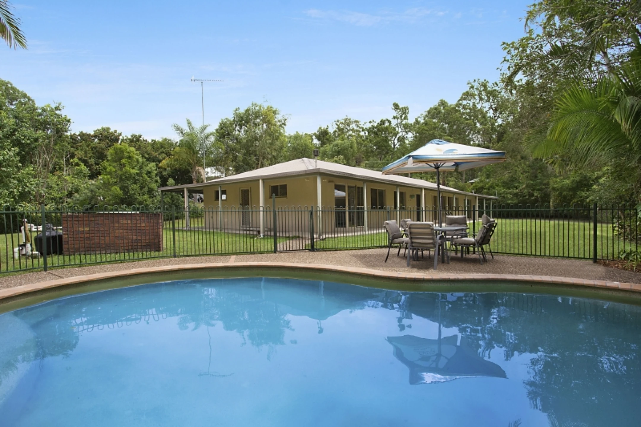 18 Walker Drive, Worongary QLD 4213, Worongary - Thumbnail 2