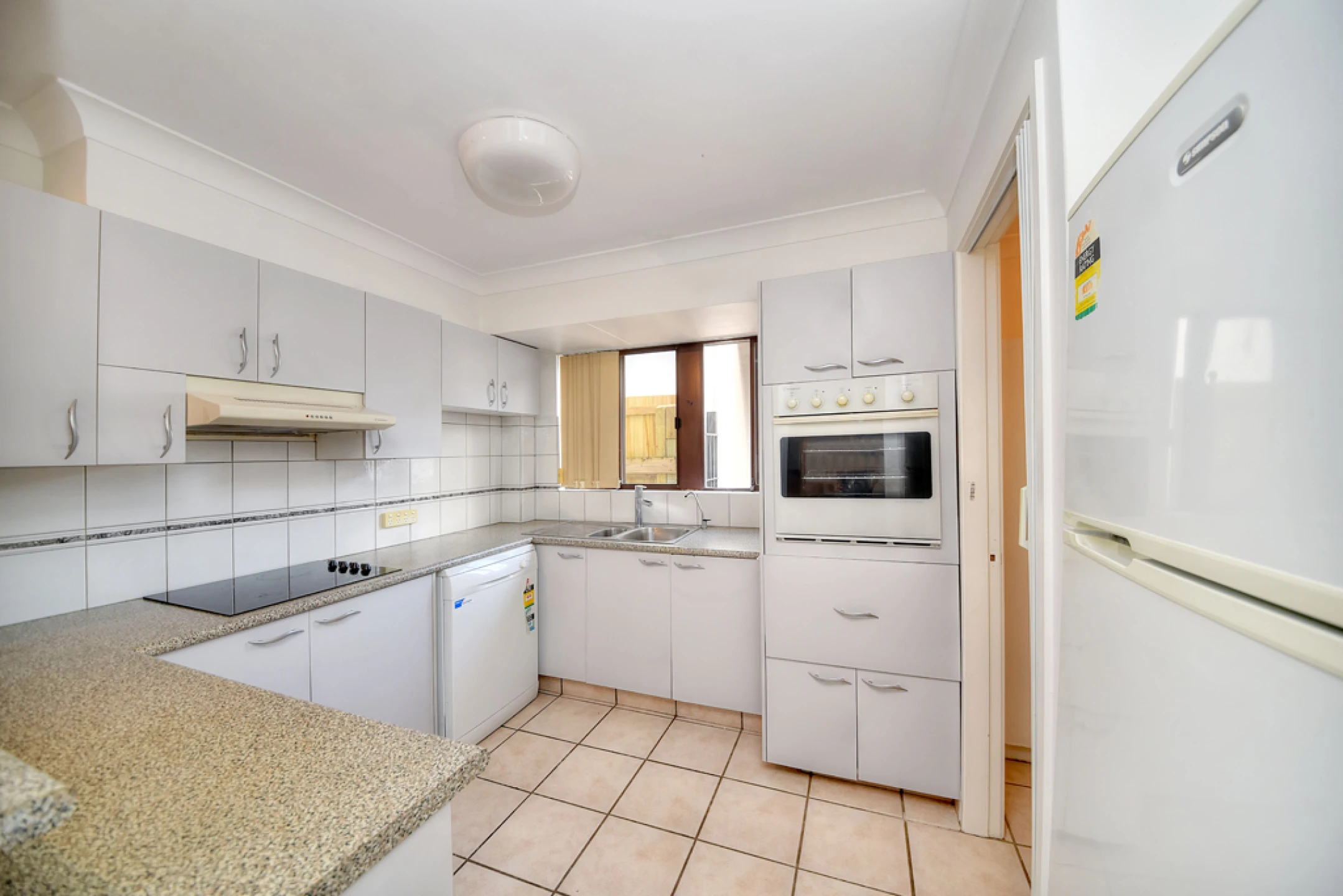 13 / 18 Elliot Street, Surfers Paradise QLD 4217, Surfers Paradise - Thumbnail 5