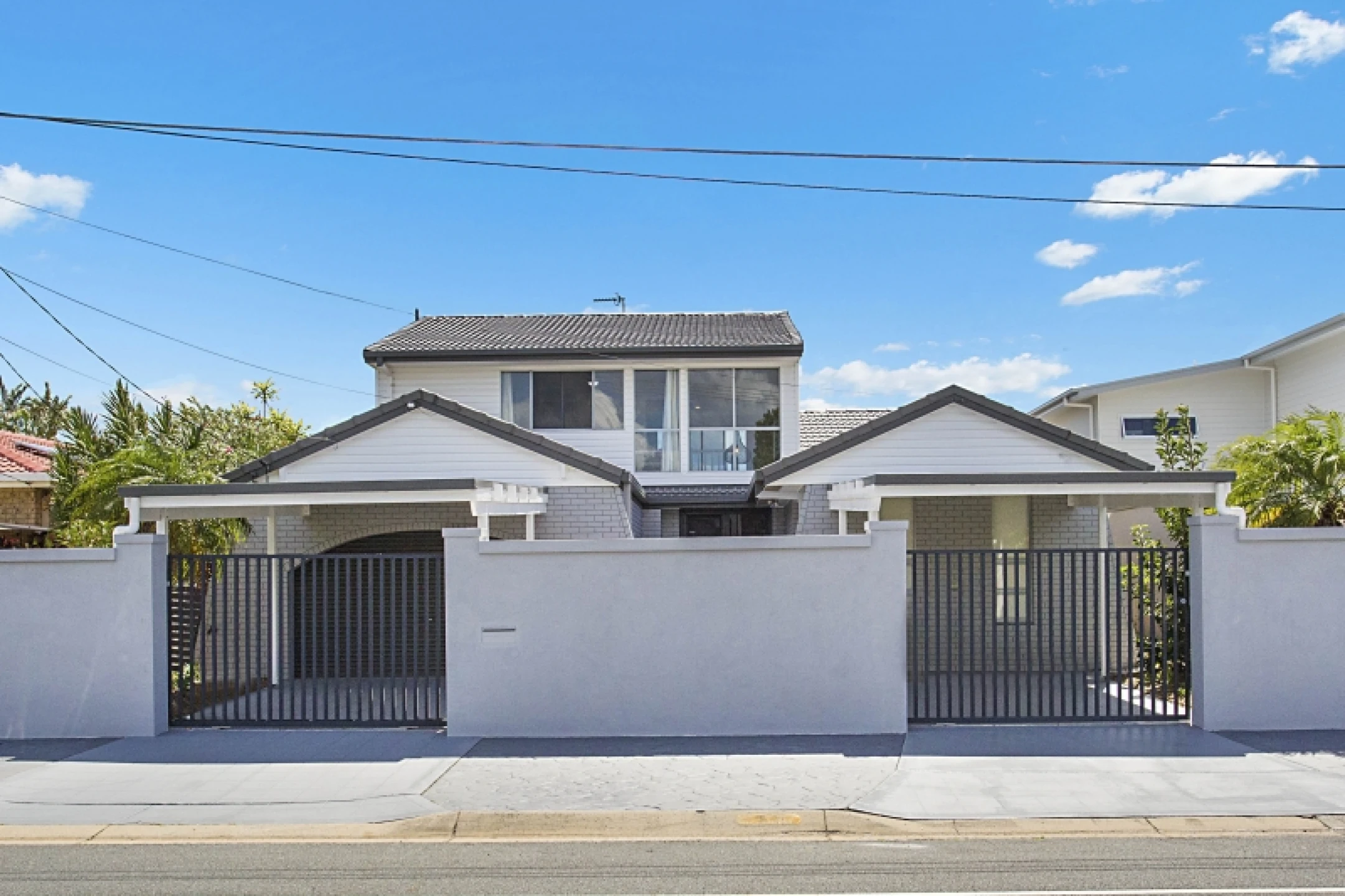 57 Surf Street, Mermaid Waters QLD 4218, Mermaid Waters - Thumbnail 3