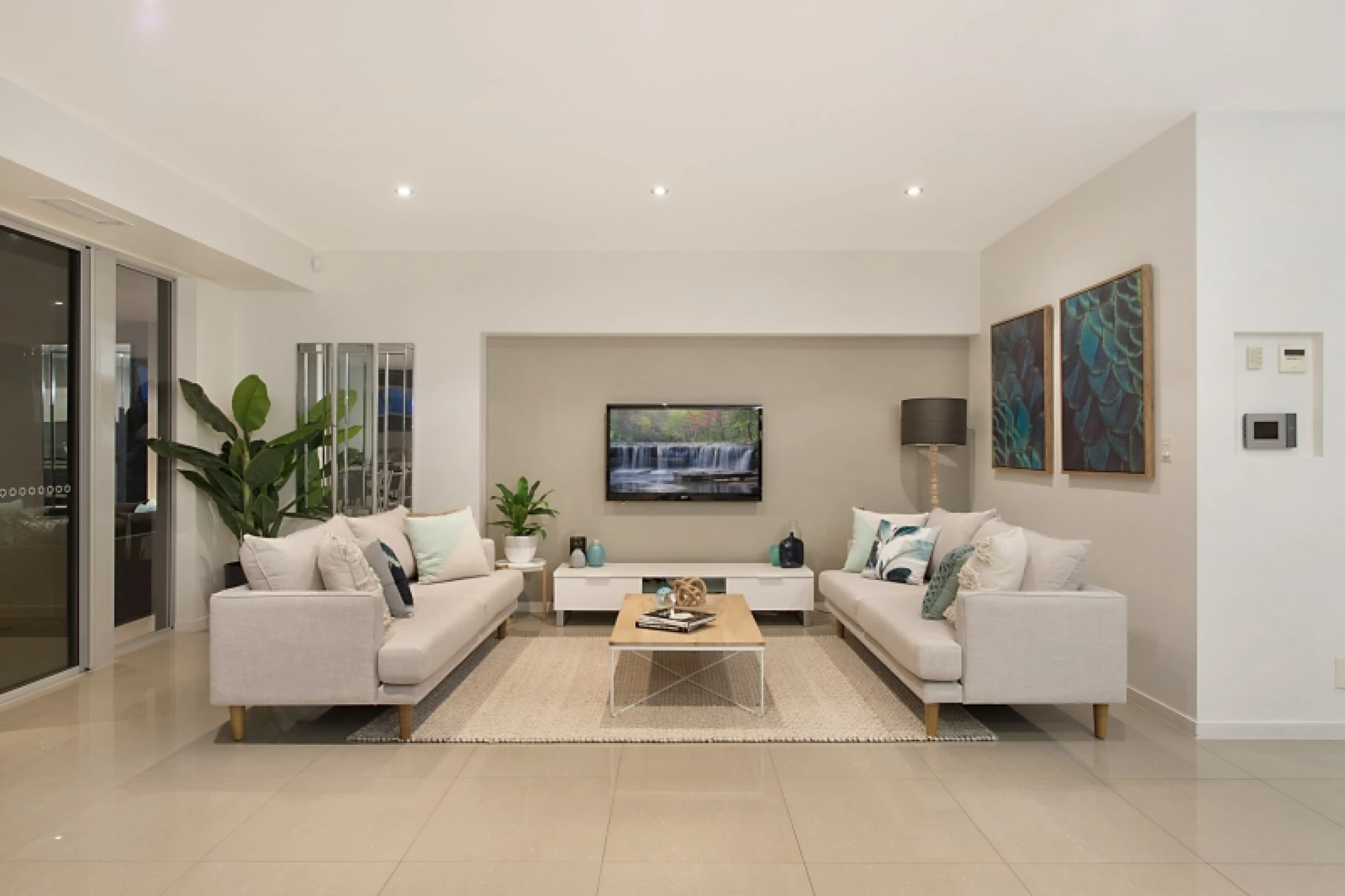 96 Clear Island Road, BROADBEACH WATERS QLD 4218, Broadbeach Waters - Thumbnail 8