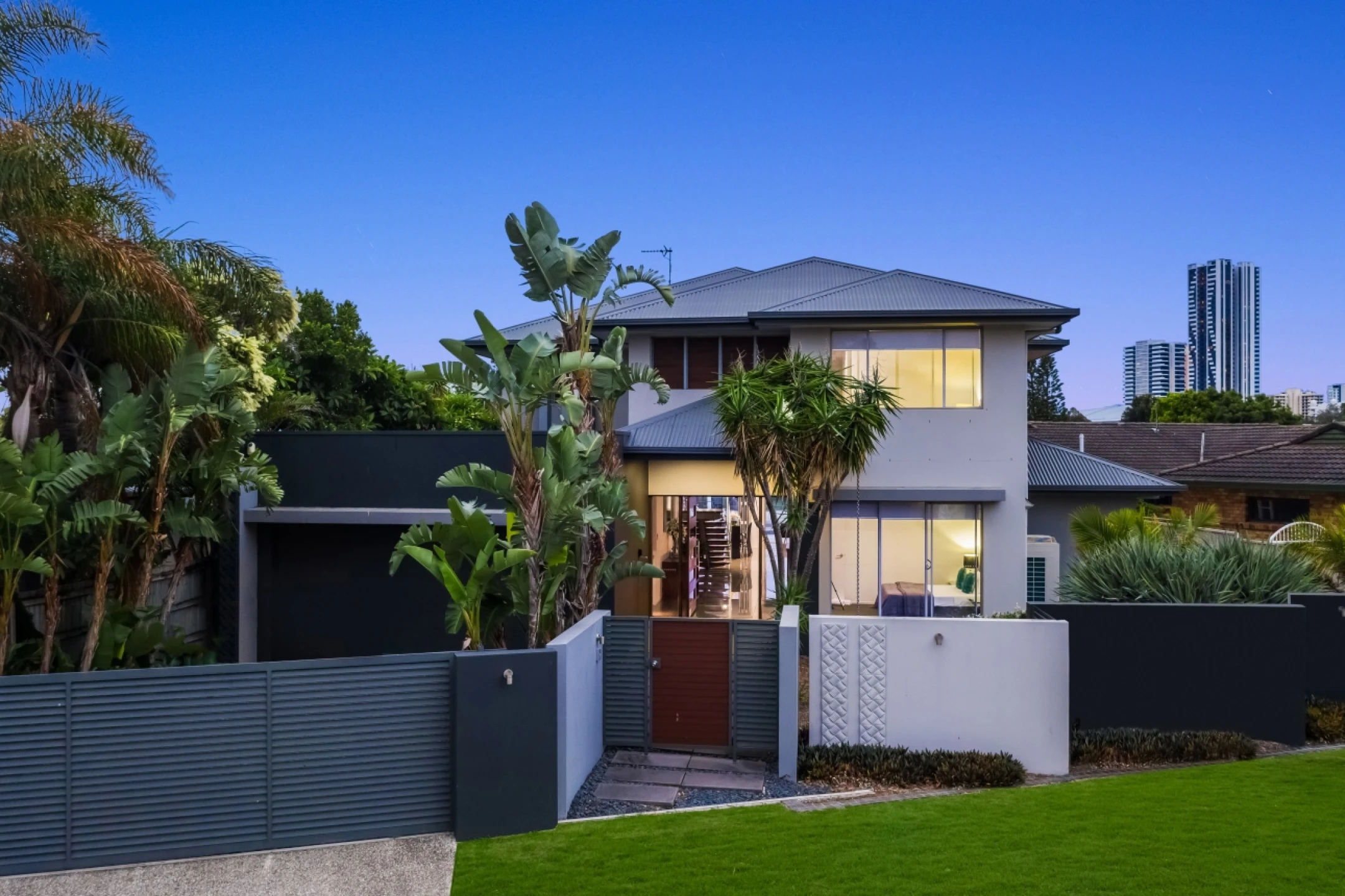 4 Rebecca Court, Broadbeach Waters QLD 4218, Broadbeach Waters - Thumbnail 4