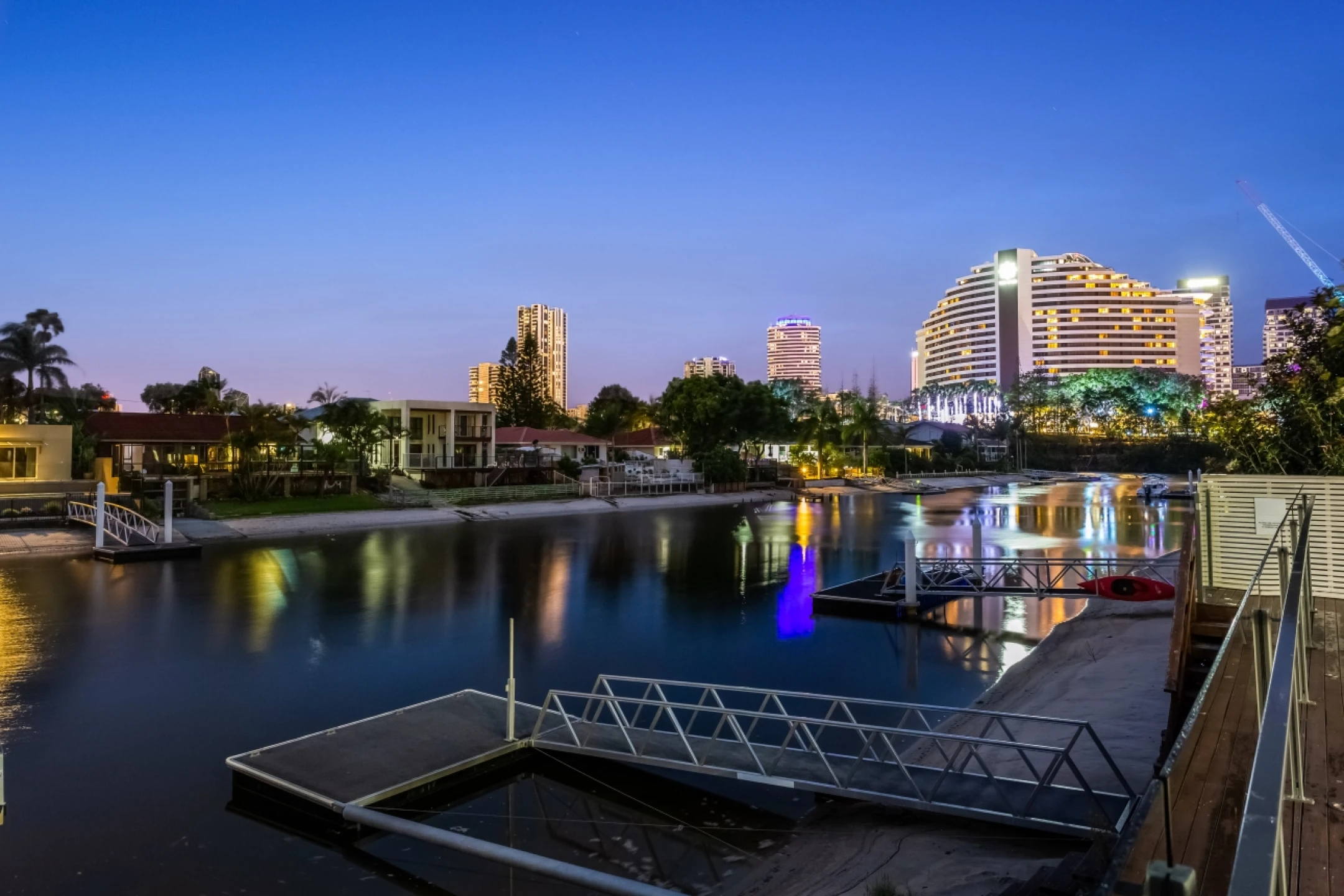 4 Rebecca Court, Broadbeach Waters QLD 4218, Broadbeach Waters - Thumbnail 2