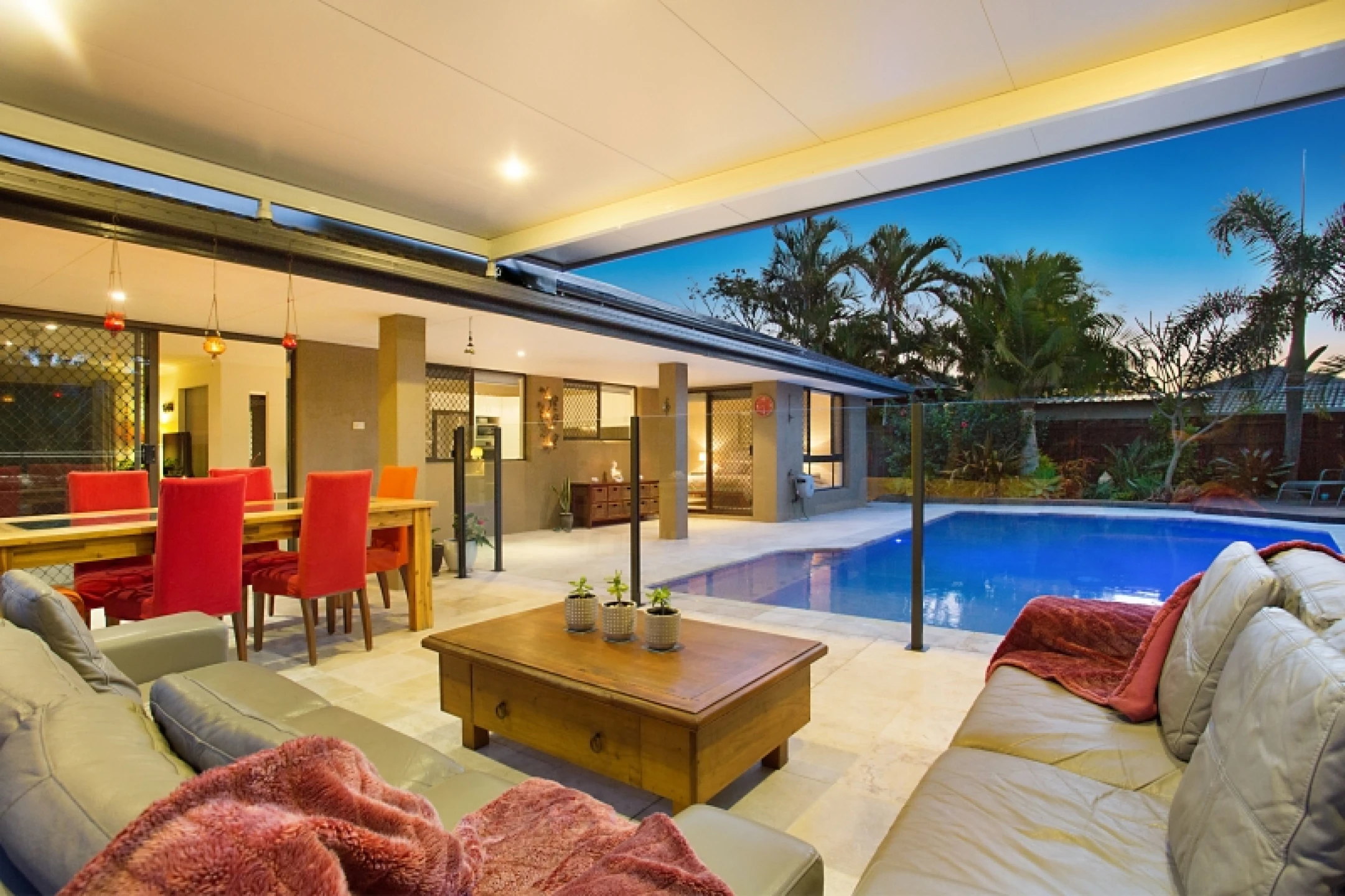 6 Wagin Court, Mermaid Waters QLD 4218, Mermaid Waters - Thumbnail 5