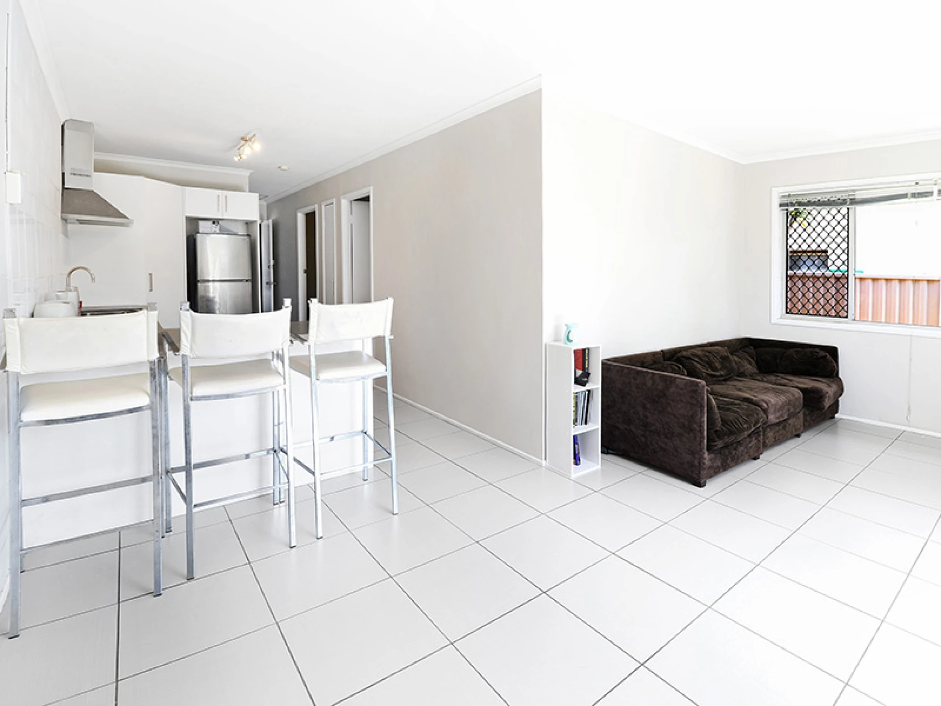 2 / 52 Hollywell Road, Biggera Waters QLD 4216, Biggera Waters - Thumbnail 4