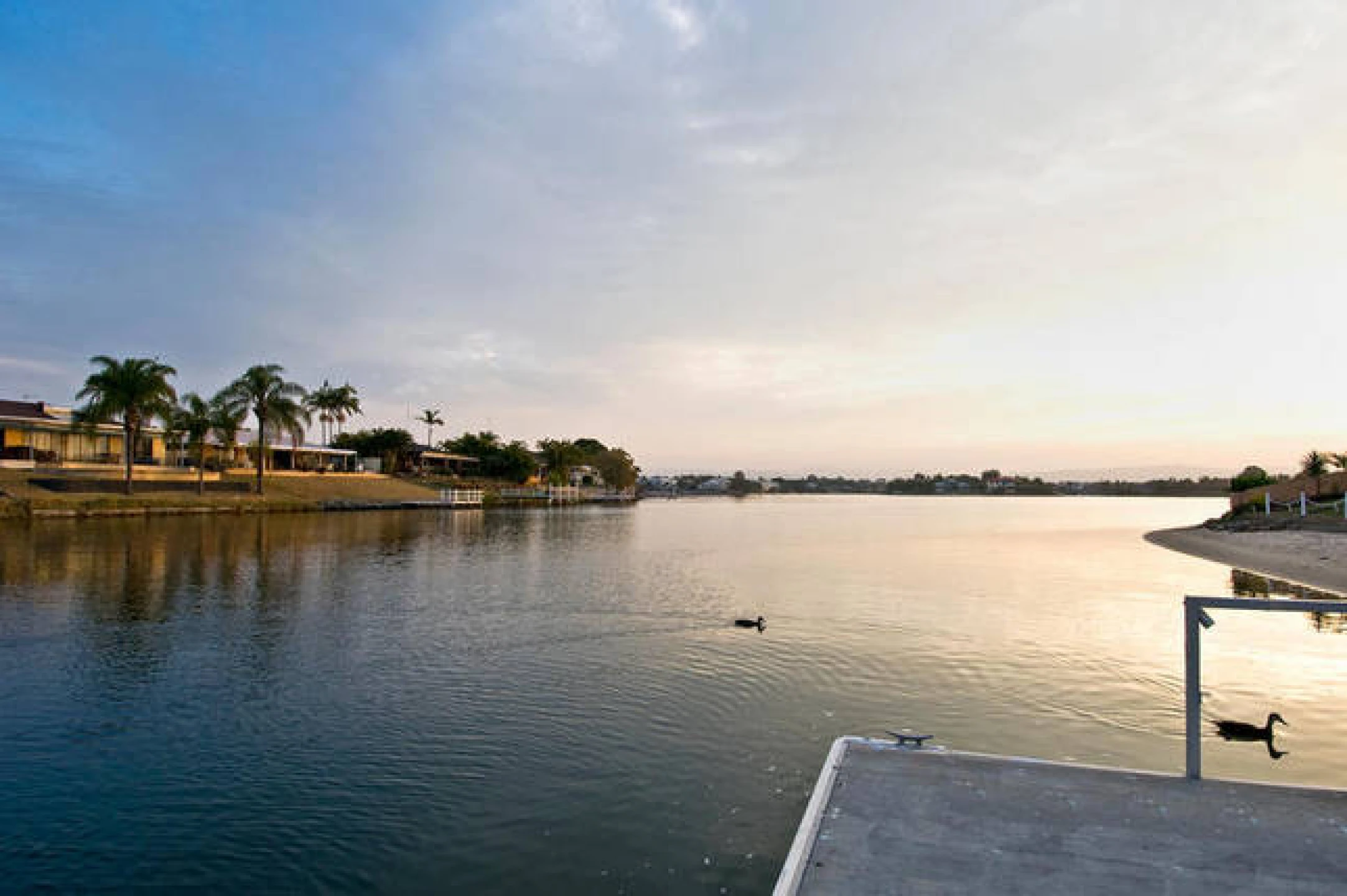 24 McIlwain Drive, Mermaid Waters QLD 4218, Mermaid Waters - Thumbnail 3