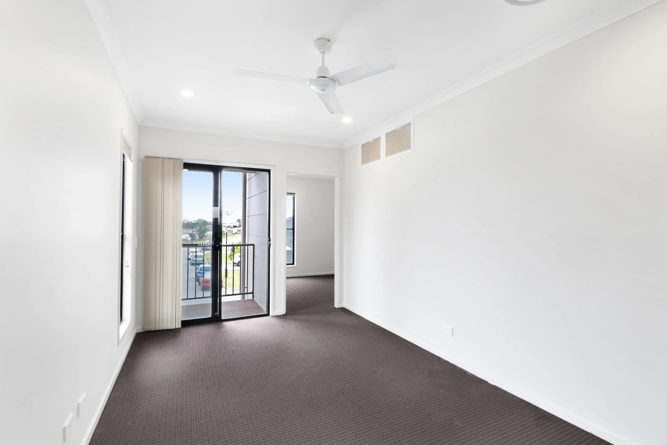 8 Olearia Street, Coomera QLD 4209, Coomera - Thumbnail 8