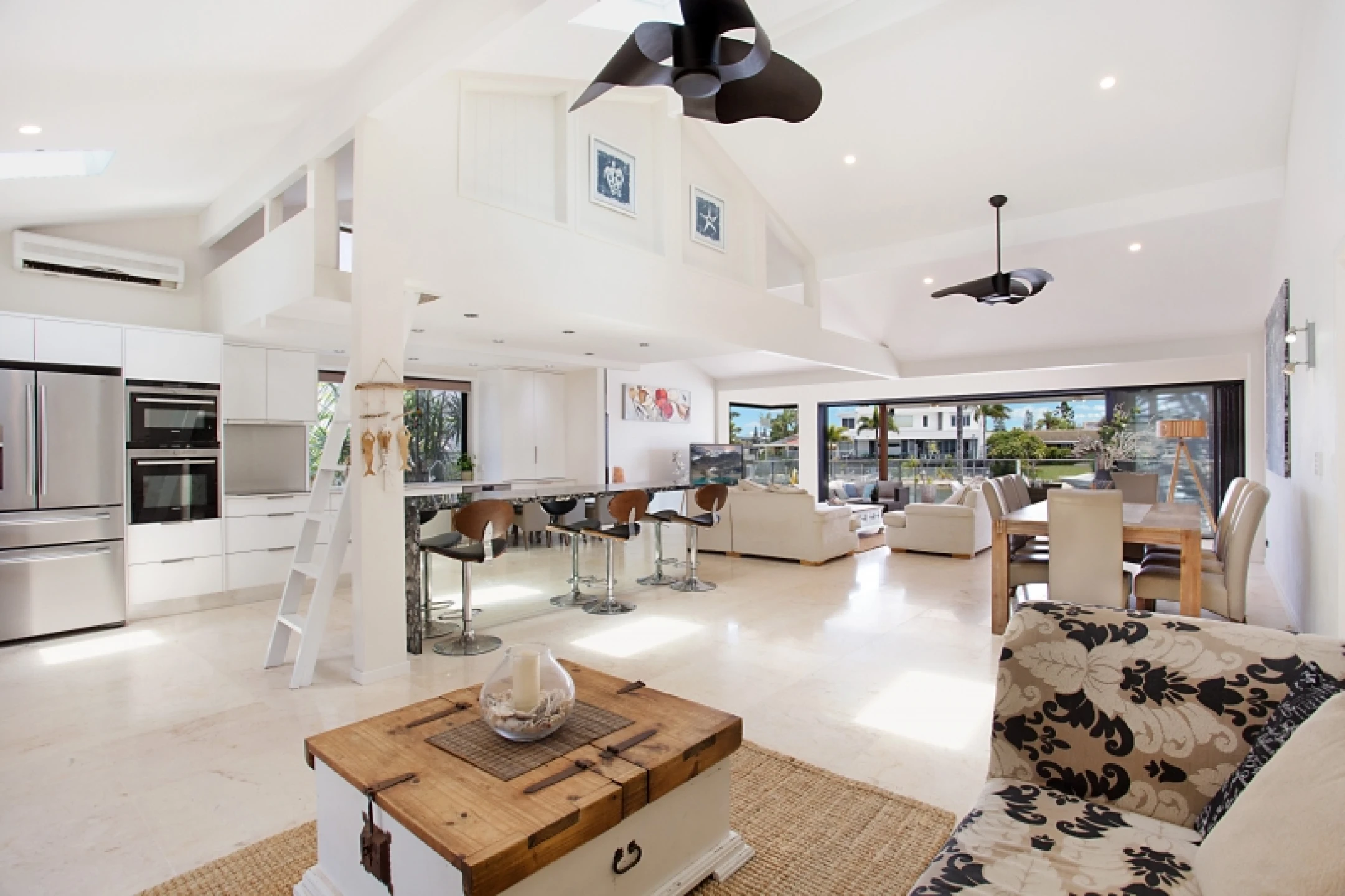 31 Sonder Street, Broadbeach Waters QLD 4218, Broadbeach Waters - Thumbnail 6
