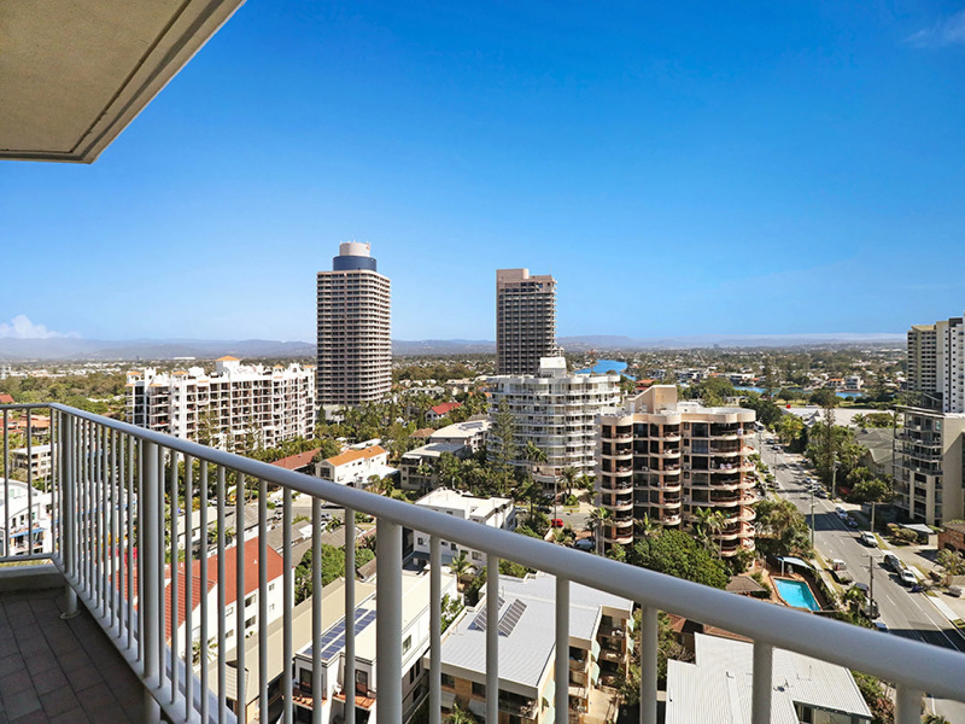 13E / 50 Old Burleigh Road, Surfers Paradise QLD 4217, Surfers Paradise - Thumbnail 5
