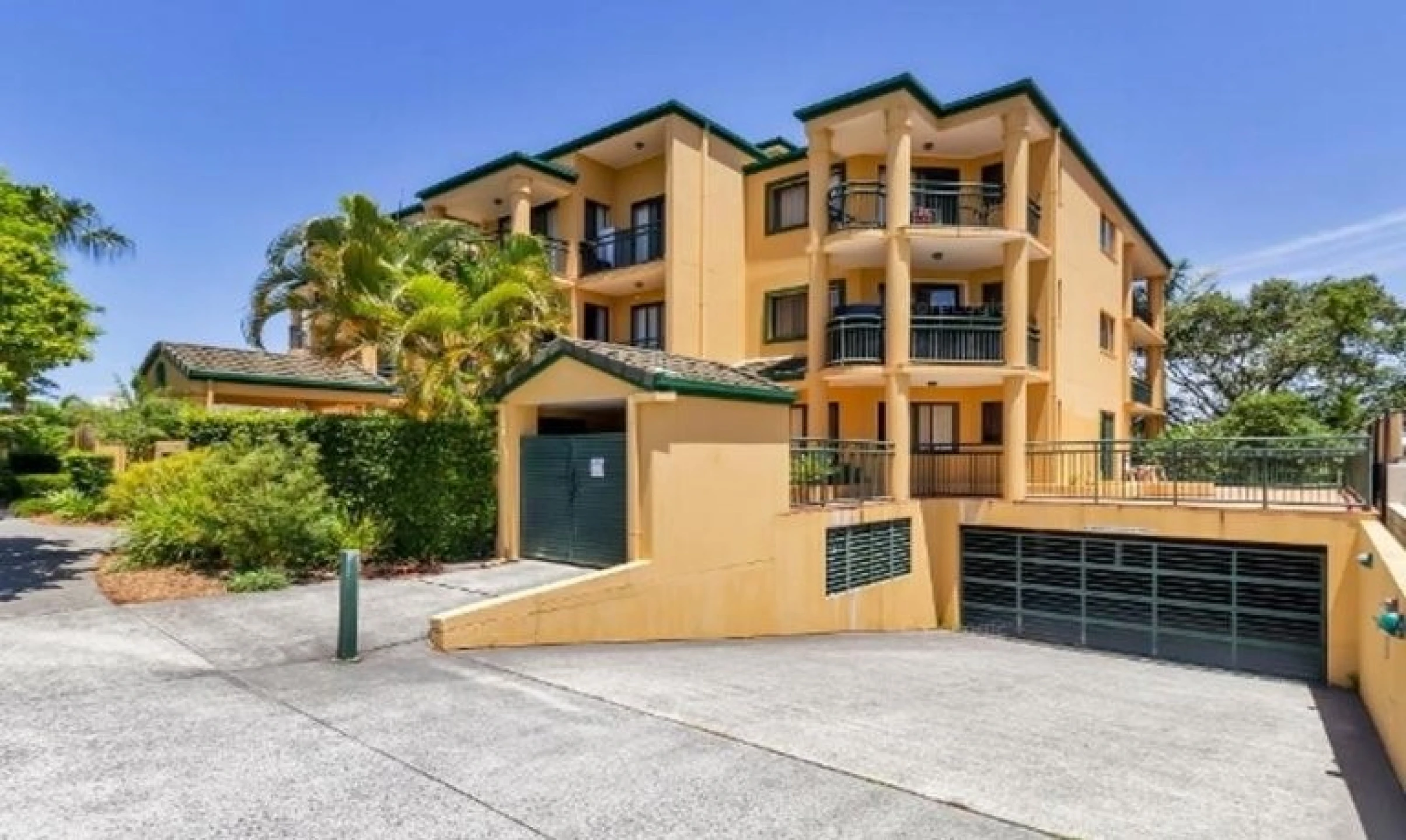 14 / 12 Spendelove Avenue, Southport QLD 4215, Southport - Thumbnail 3