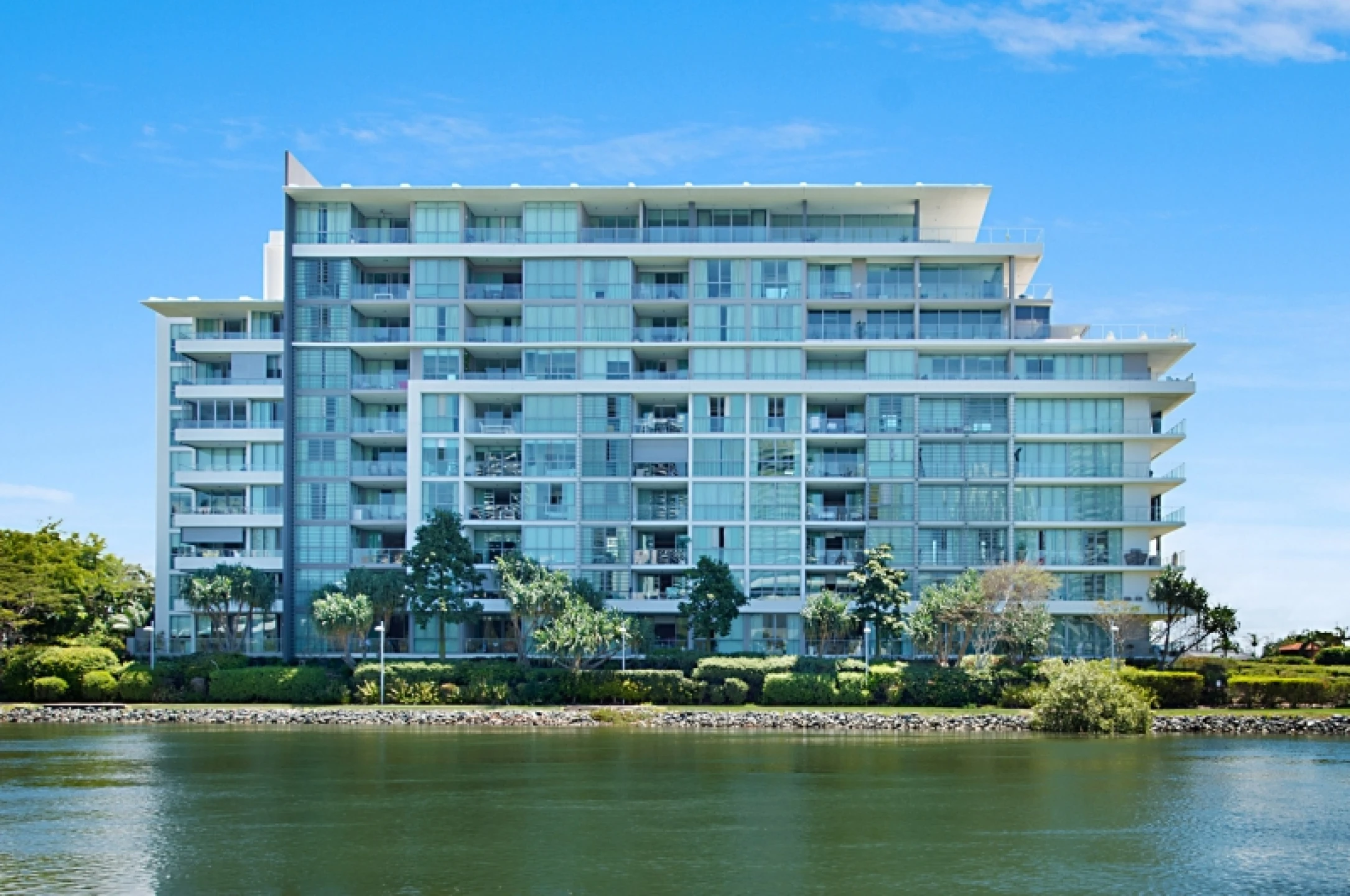 1010 / 33 TE Peters Drive, Broadbeach Waters QLD 4218, Broadbeach Waters - Thumbnail 3