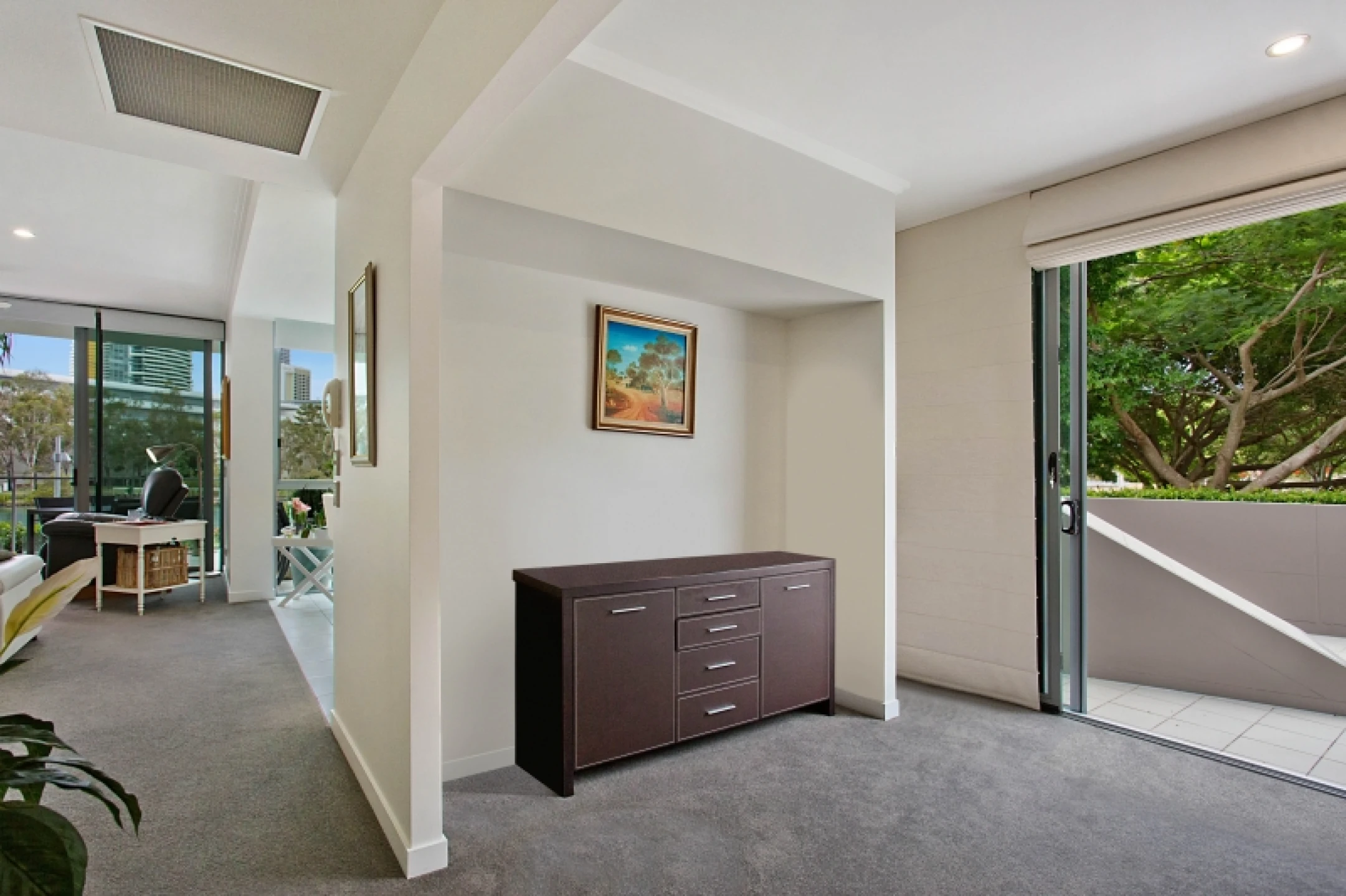 1010 / 33 TE Peters Drive, Broadbeach Waters QLD 4218, Broadbeach Waters - Thumbnail 8
