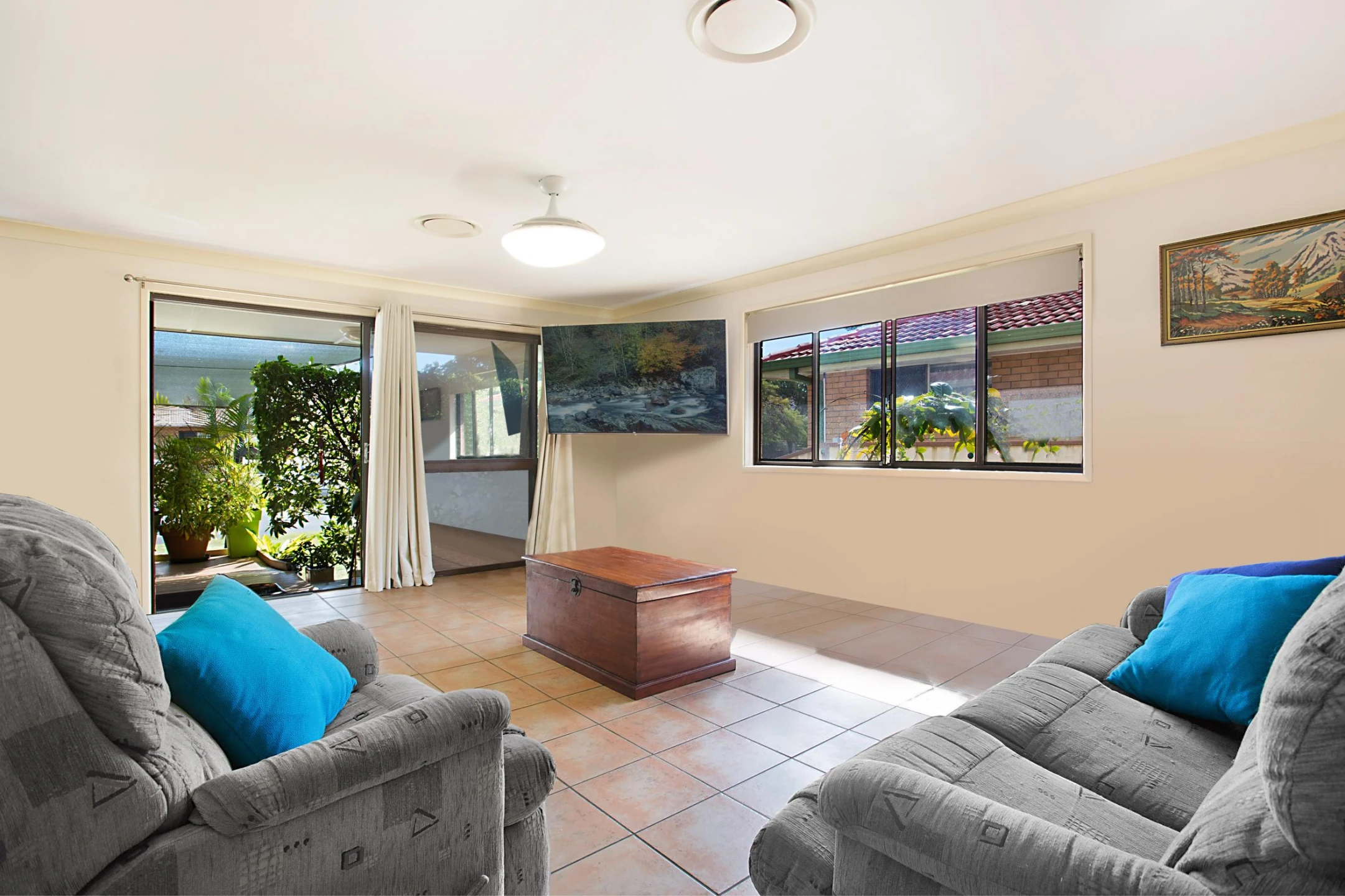 21 Peter Parade, Mermaid Waters QLD 4218, Mermaid Waters - Thumbnail 4