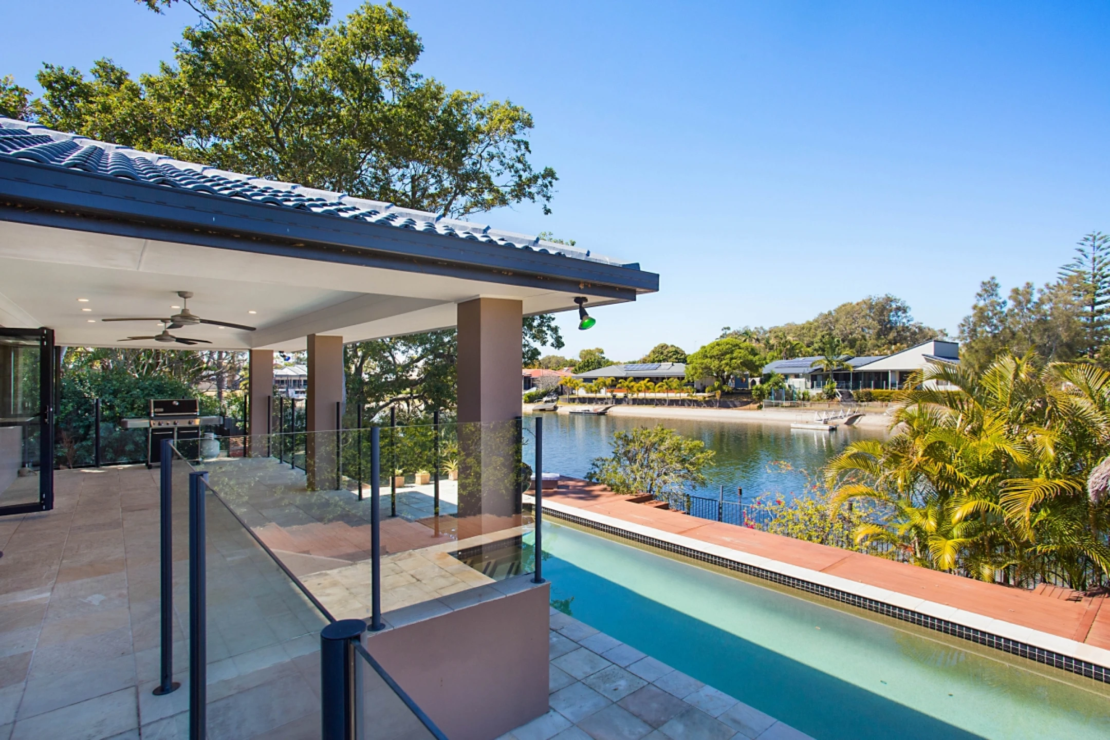 12 Kurrawa Avenue, Mermaid Waters QLD 4218, Mermaid Waters - Thumbnail 5