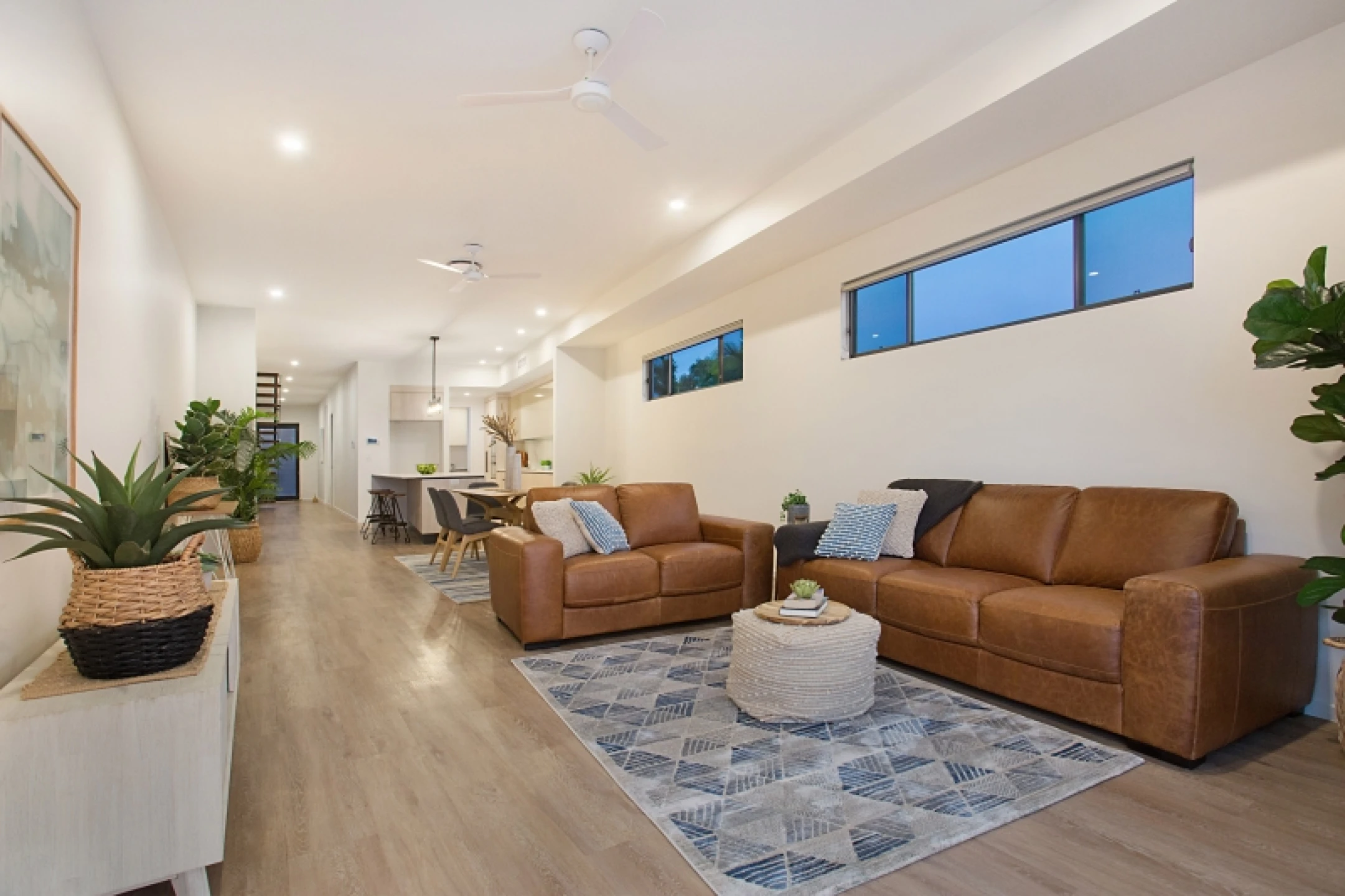 2 / 1 Helen Court, Broadbeach Waters QLD 4218, Broadbeach Waters - Thumbnail 4