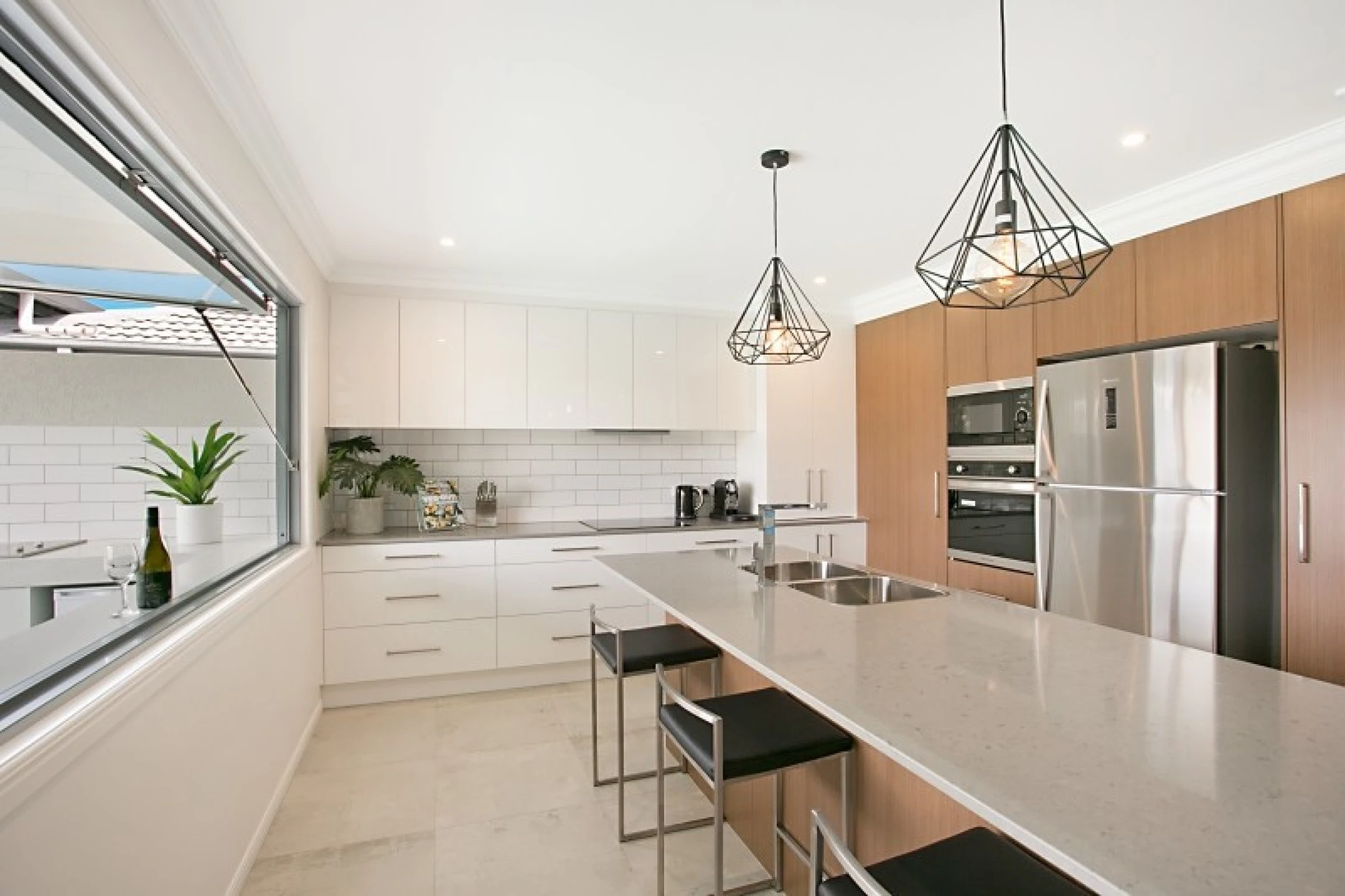 9 Rebecca Court, Broadbeach Waters QLD 4218, Broadbeach Waters - Thumbnail 5
