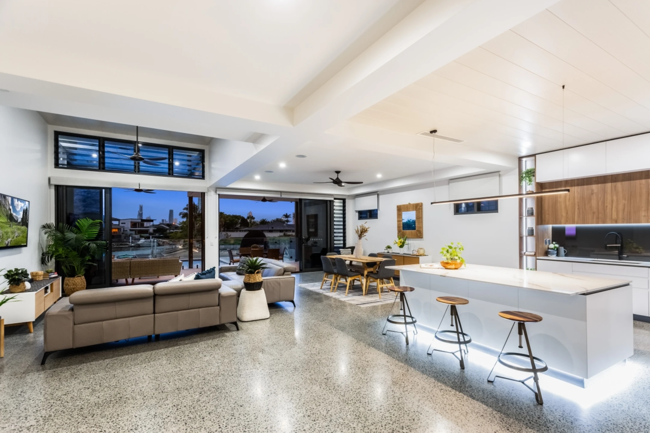 67 TE Peters Drive, Broadbeach Waters QLD 4218, Broadbeach Waters - Thumbnail 8