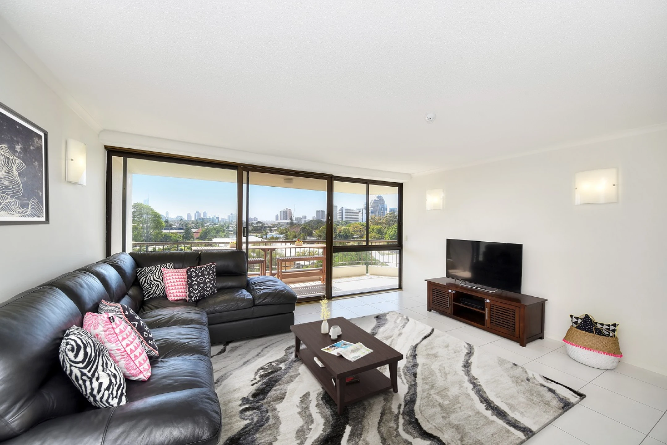 15 / 54 Hooker Boulevard, Mermaid Waters QLD 4218, Mermaid Waters - Thumbnail 2