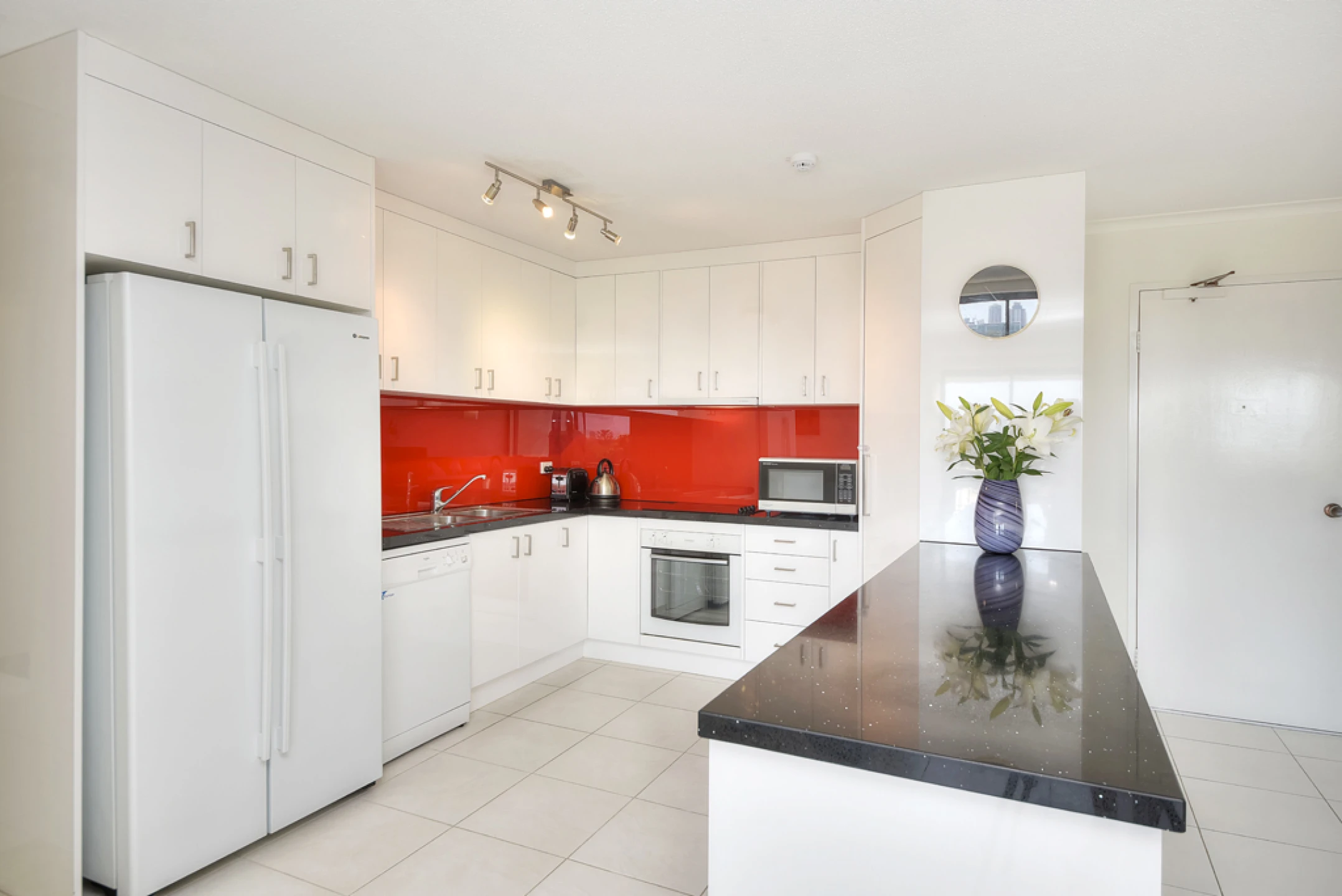 15 / 54 Hooker Boulevard, Mermaid Waters QLD 4218, Mermaid Waters - Thumbnail 6