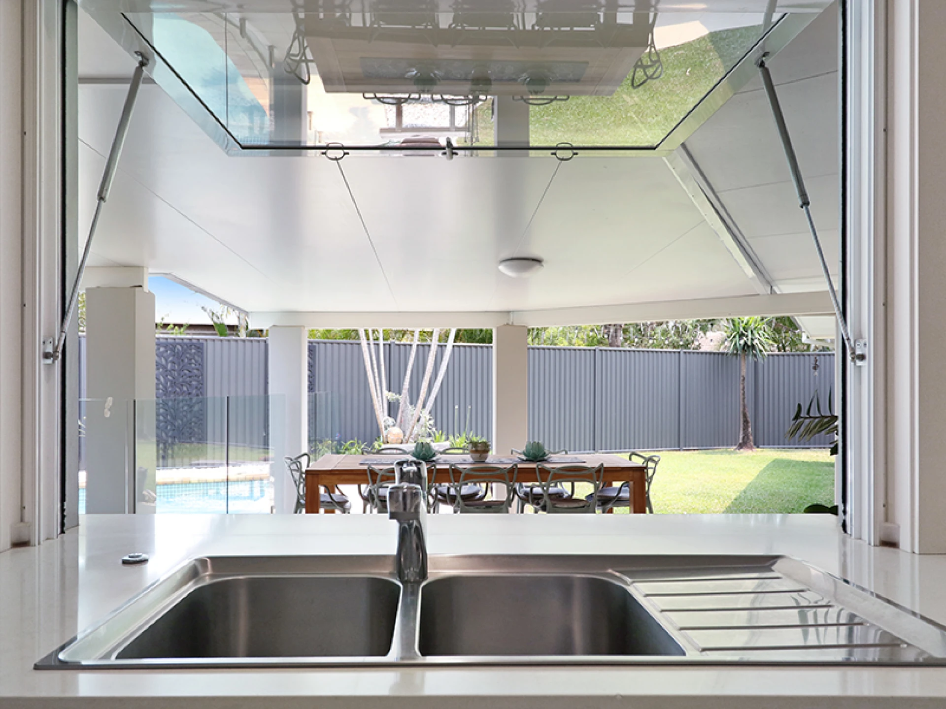 10 Monteclair Court, Mermaid Waters QLD 4218, Mermaid Waters - Thumbnail 8
