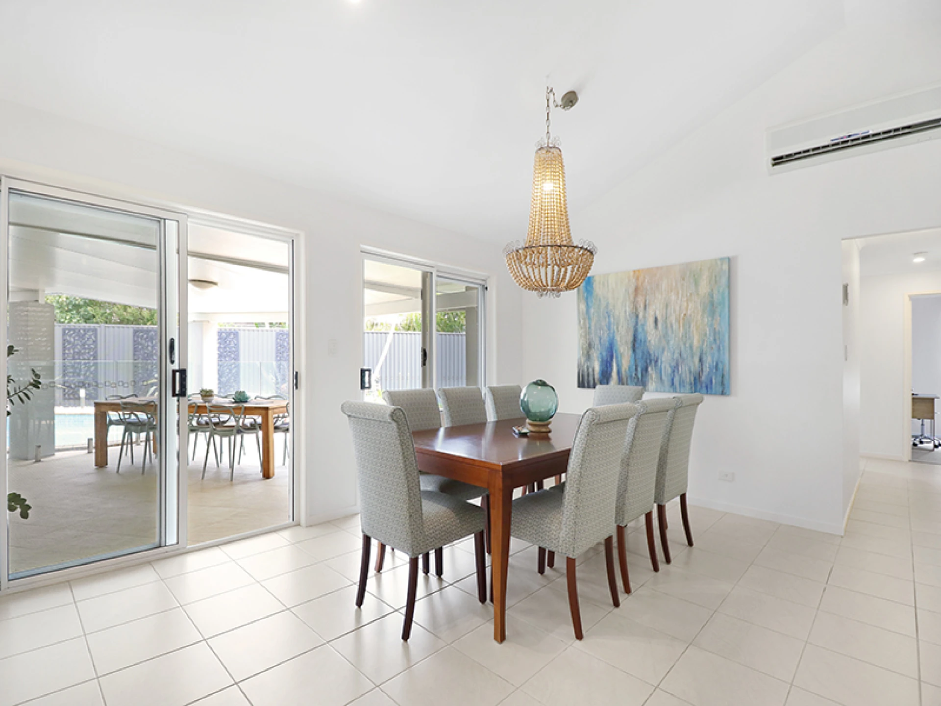 10 Monteclair Court, Mermaid Waters QLD 4218, Mermaid Waters - Thumbnail 5