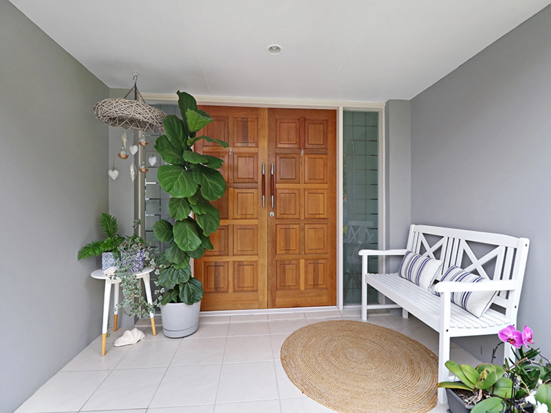 10 Monteclair Court, Mermaid Waters QLD 4218, Mermaid Waters - Thumbnail 2