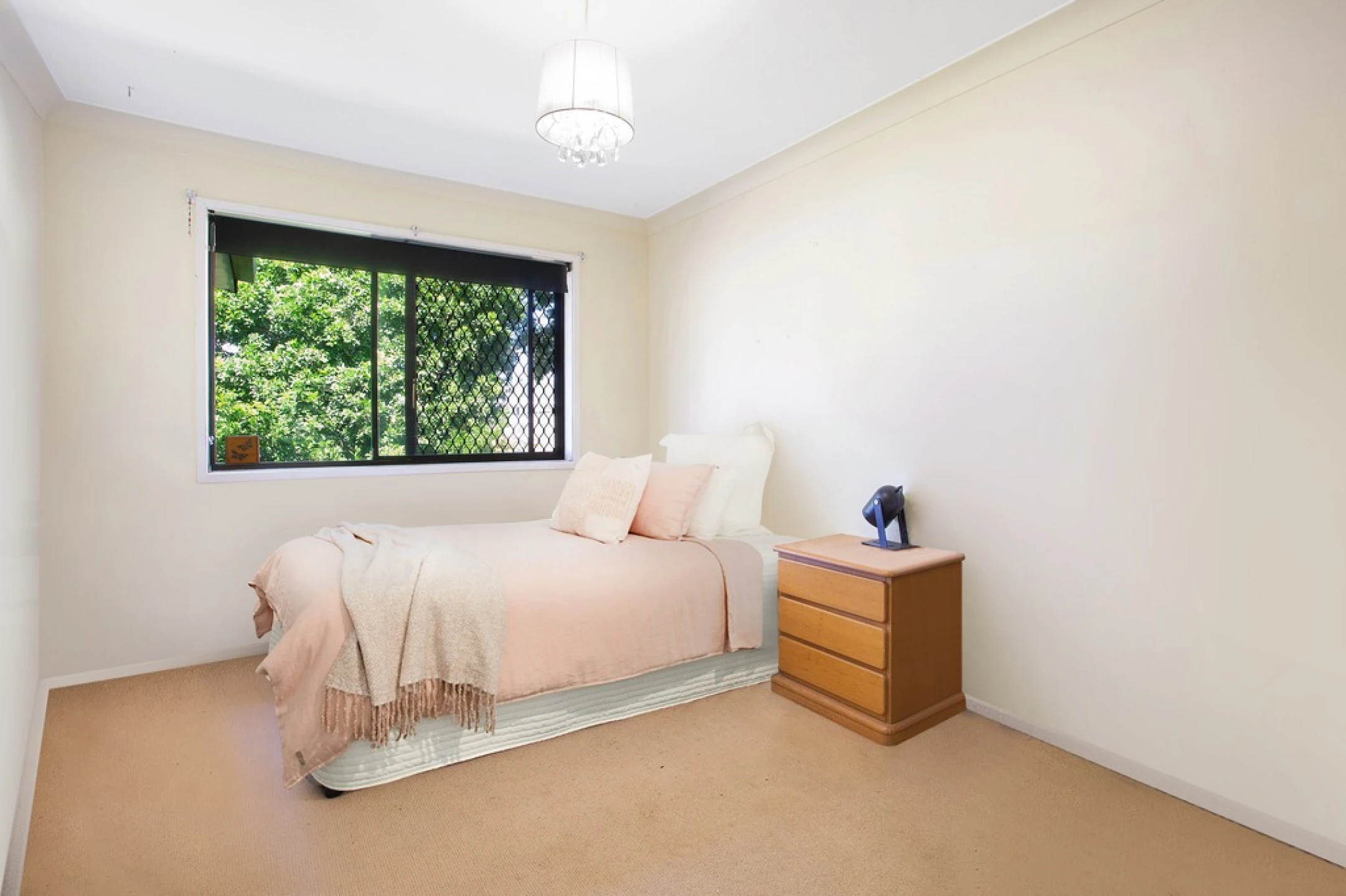 25 Southerly Street, Mermaid Waters QLD 4218, Mermaid Waters - Thumbnail 8