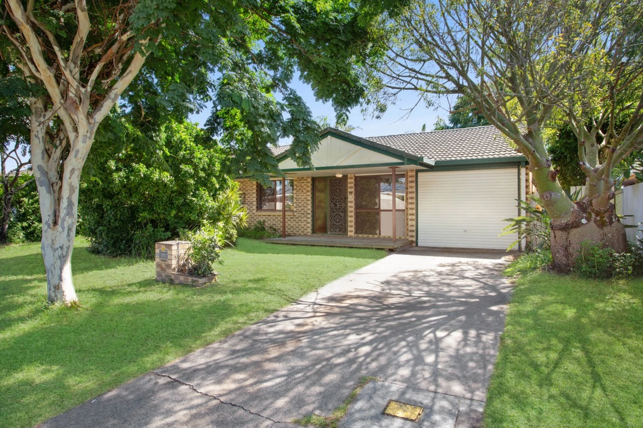 25 Southerly Street, Mermaid Waters QLD 4218, Mermaid Waters - Thumbnail 3