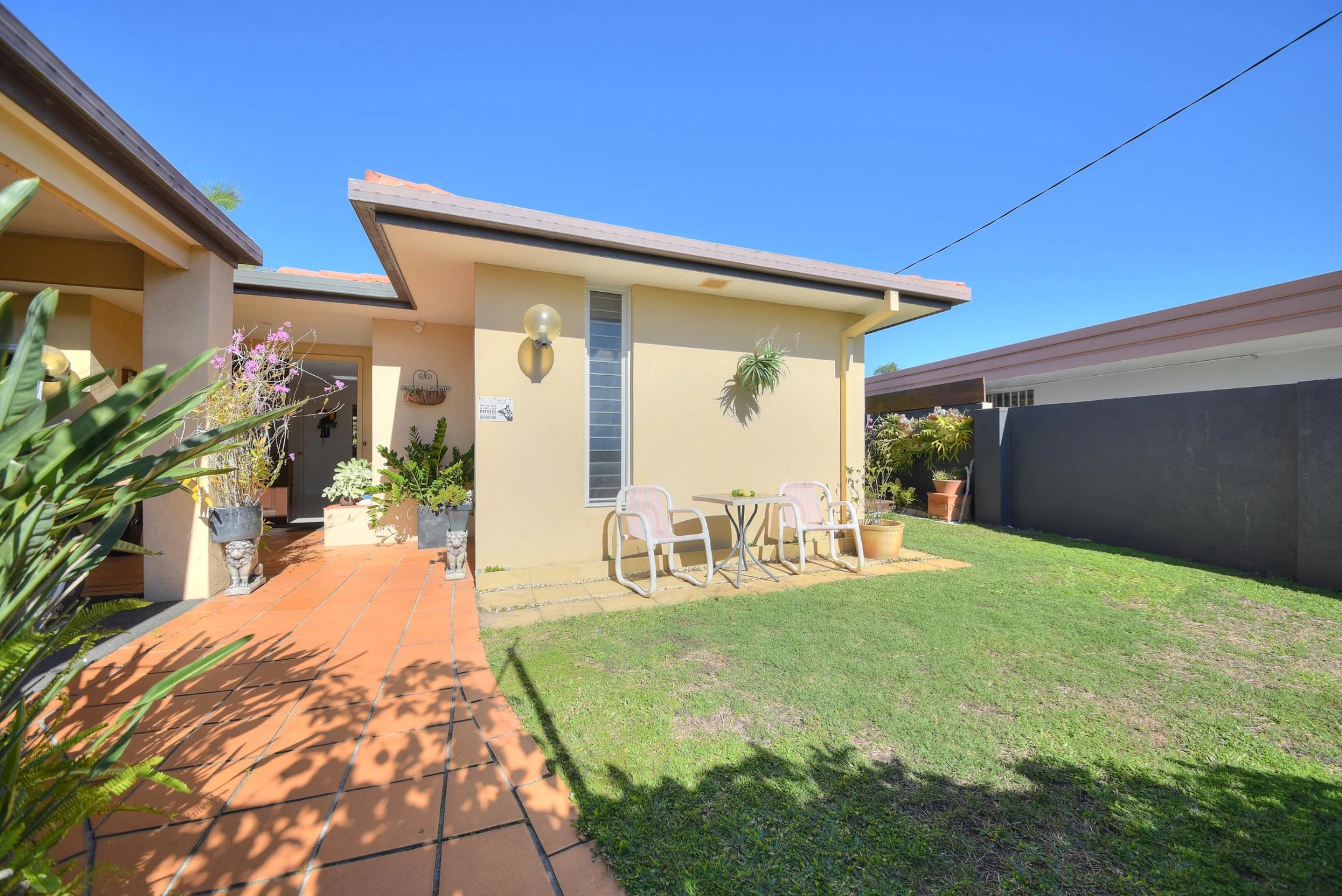 104 Monaco Street, Broadbeach Waters QLD 4218, Broadbeach Waters - Thumbnail 3