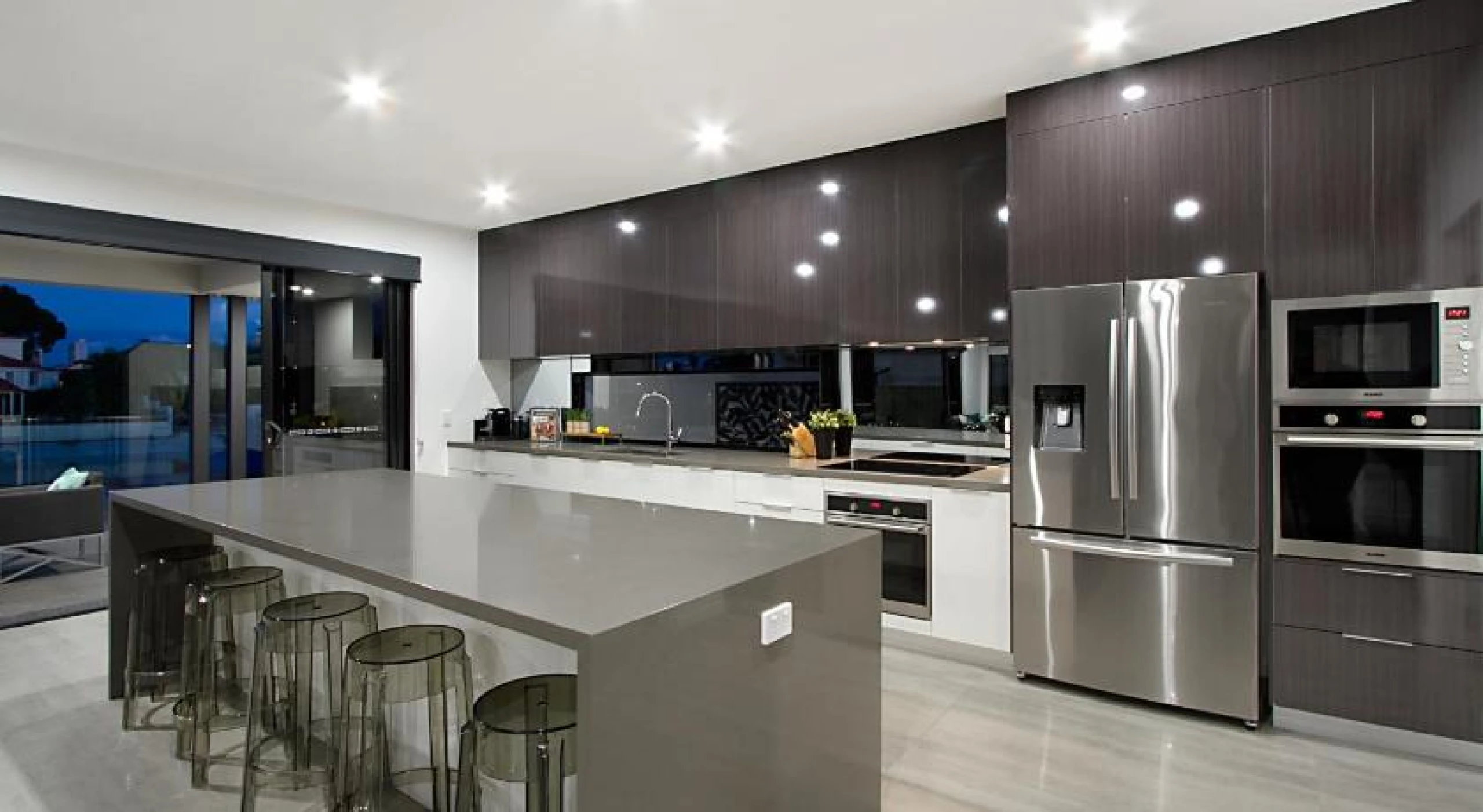 8 Rio Vista Boulevard, Broadbeach Waters QLD 4218, Broadbeach Waters - Thumbnail 7