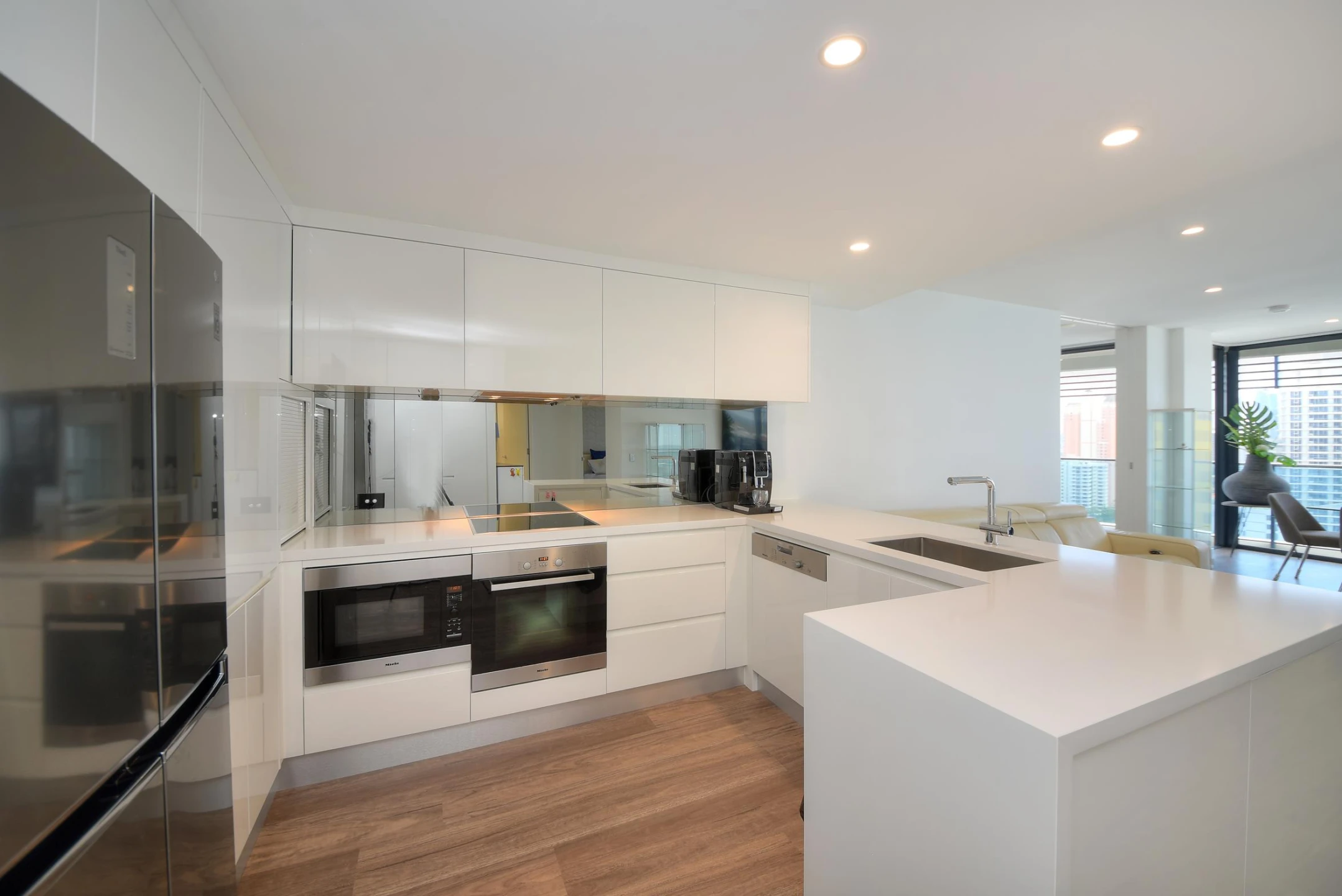 2102 / 1 Oracle Boulevard, Broadbeach QLD 4218, Broadbeach - Thumbnail 6