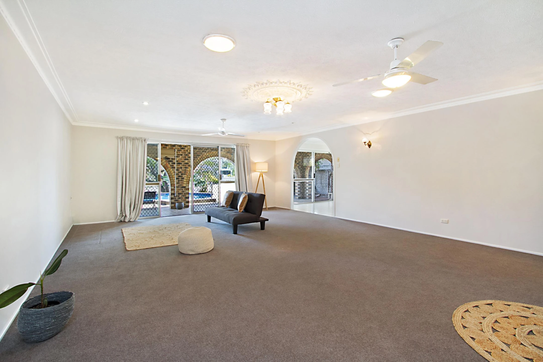 10 Bal Harbour, Broadbeach Waters QLD 4218, Broadbeach Waters - Thumbnail 7