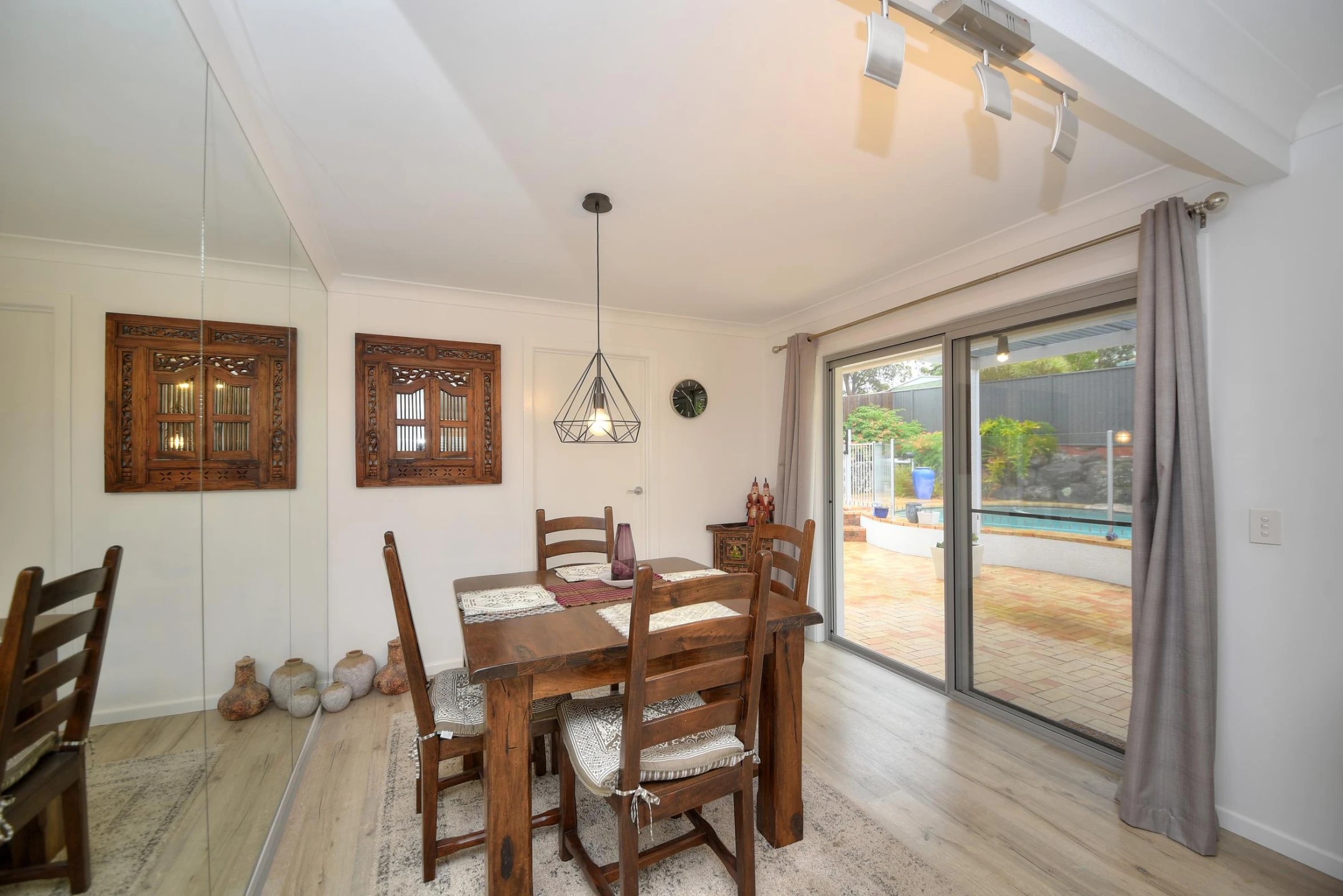 15 Lambros Drive, Benowa QLD 4217, Benowa - Thumbnail 5