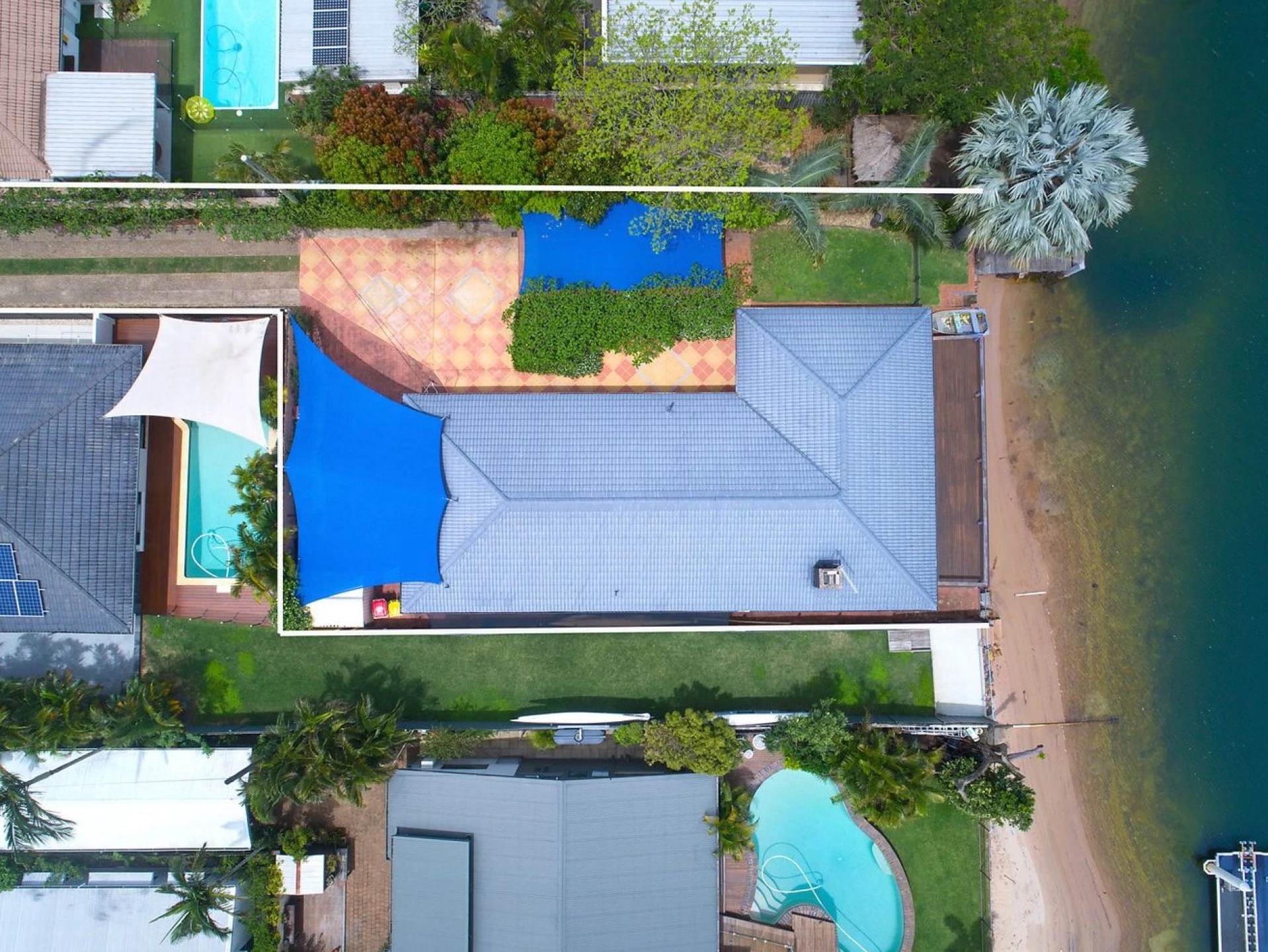 95 Allambi Avenue, Broadbeach Waters QLD 4218, Broadbeach Waters - Thumbnail 4