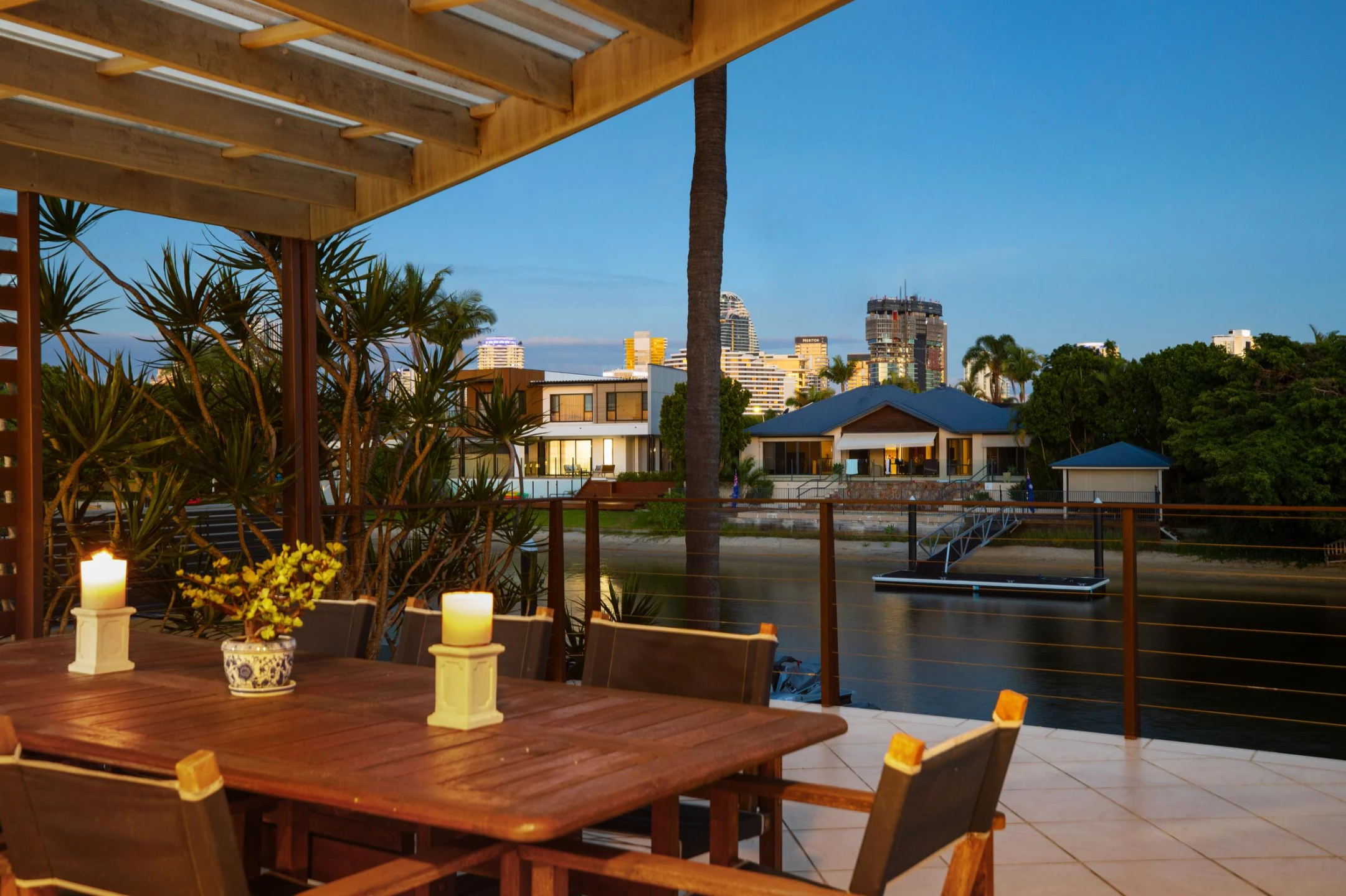 102 Clear Island Road, Broadbeach Waters QLD 4218, Broadbeach Waters - Thumbnail 4